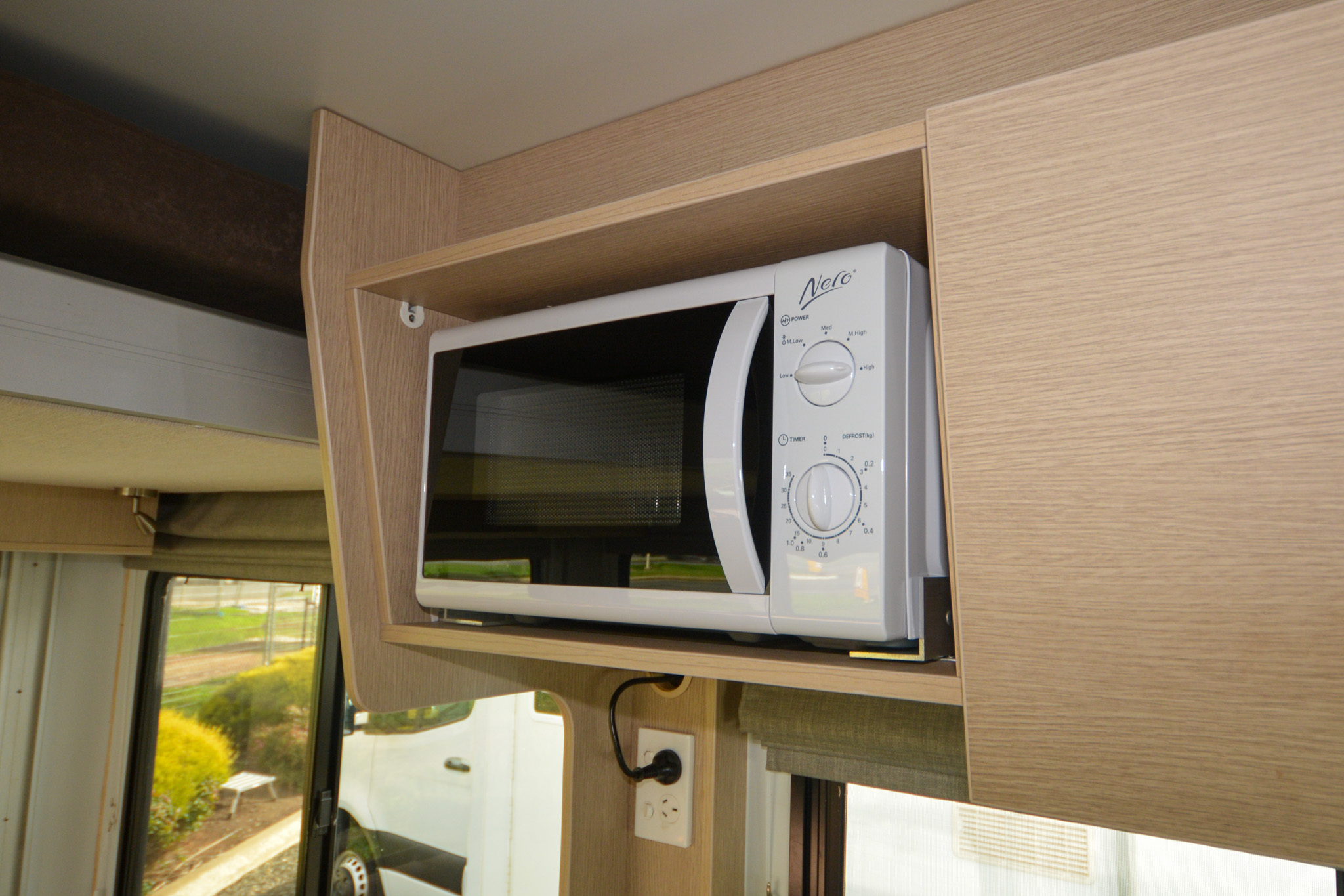 Carousel Popup Thumnails 31 - 2021 Kea Discovery M660 Mercedes 4 Berth