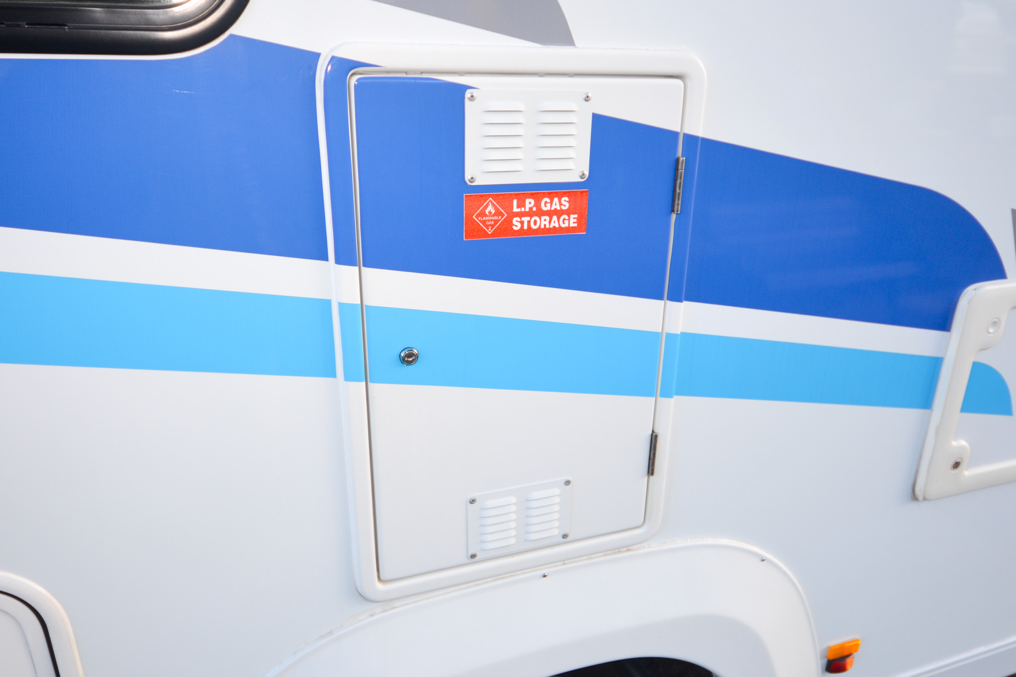 Carousel Popup Thumnails 11 - 2021 Kea Discovery M660 Mercedes 4 Berth
