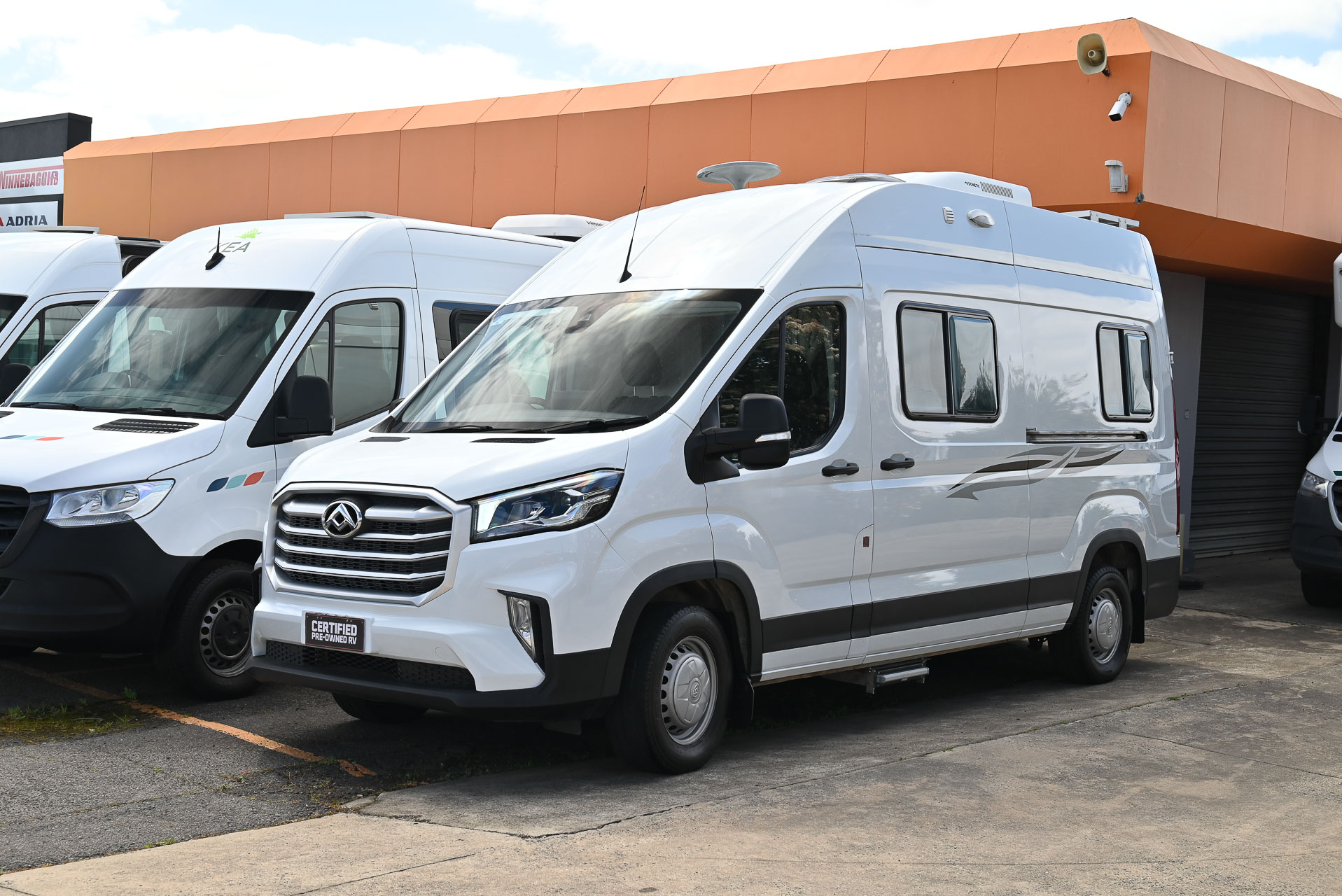 Carousel Popup Main - 2022 Talvor Euro Mini LDV 2 Berth