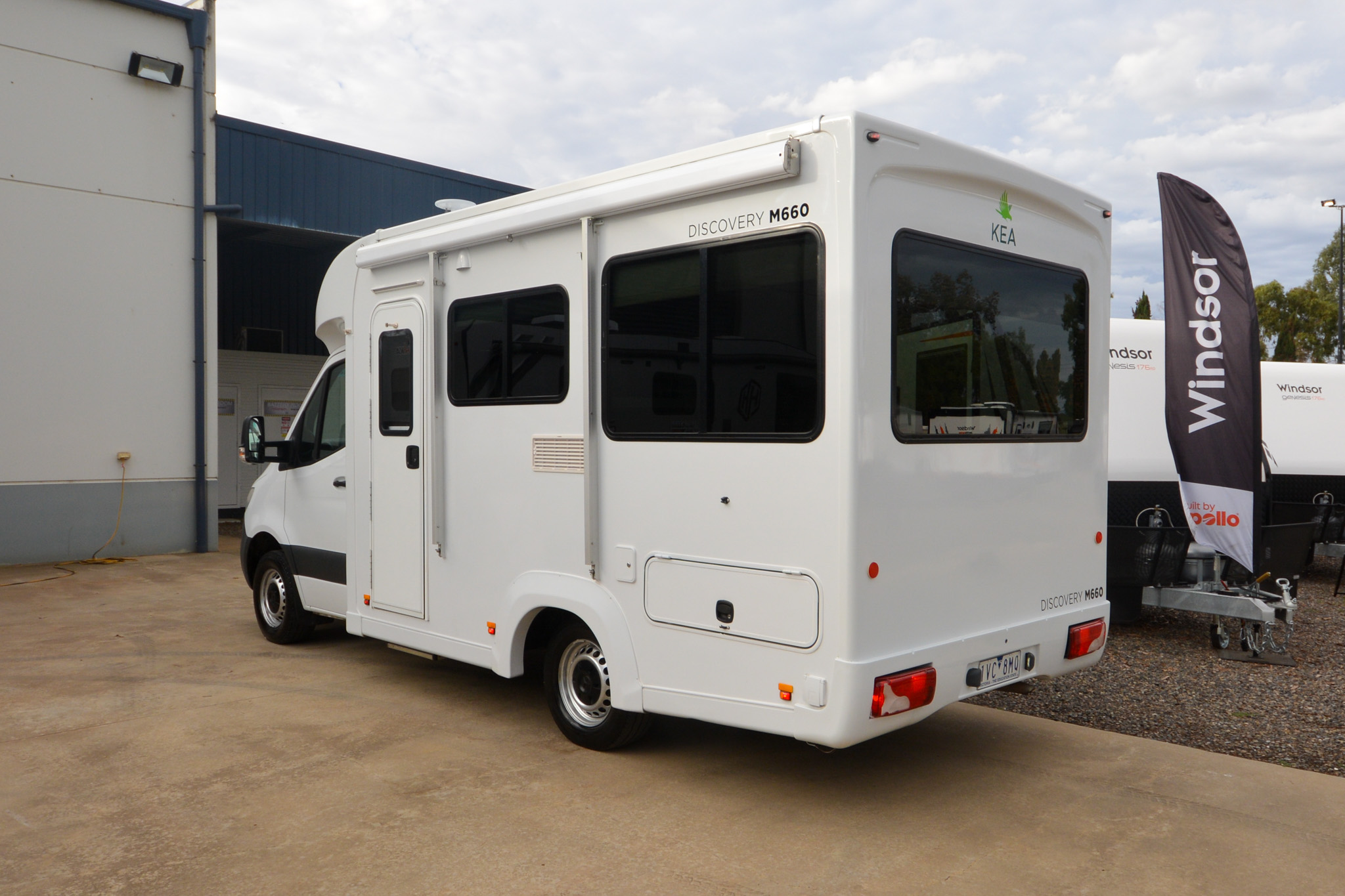 Carousel Popup Thumnails 8 - 2021 Kea Discovery M660 Mercedes 4 Berth