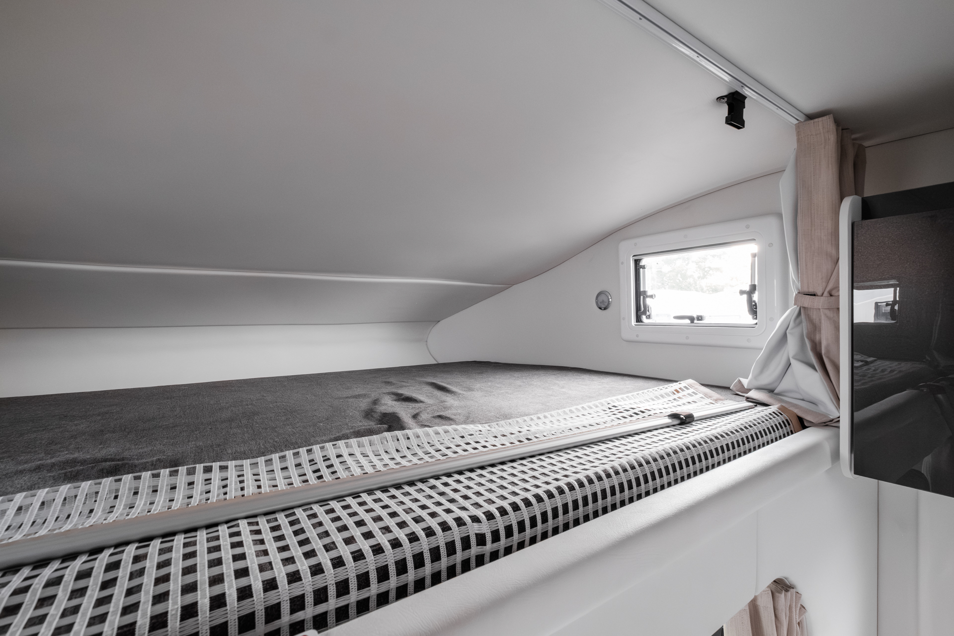 Carousel Popup Thumnails 27 - 2024 Windsor Flinders Fiat 4 Berth