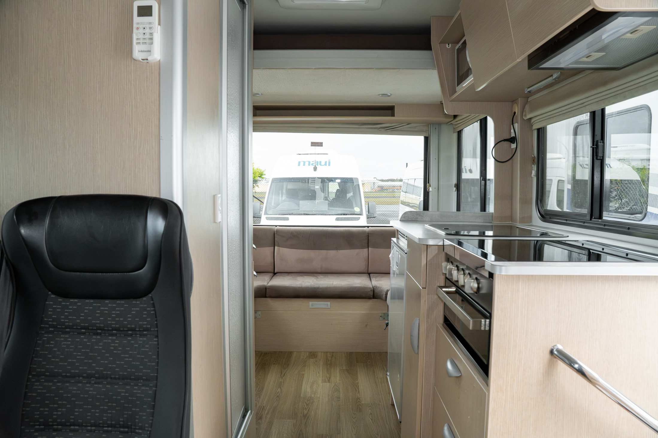 Carousel Popup Thumnails 23 - 2021 Kea Discovery M660 Mercedes 4 Berth