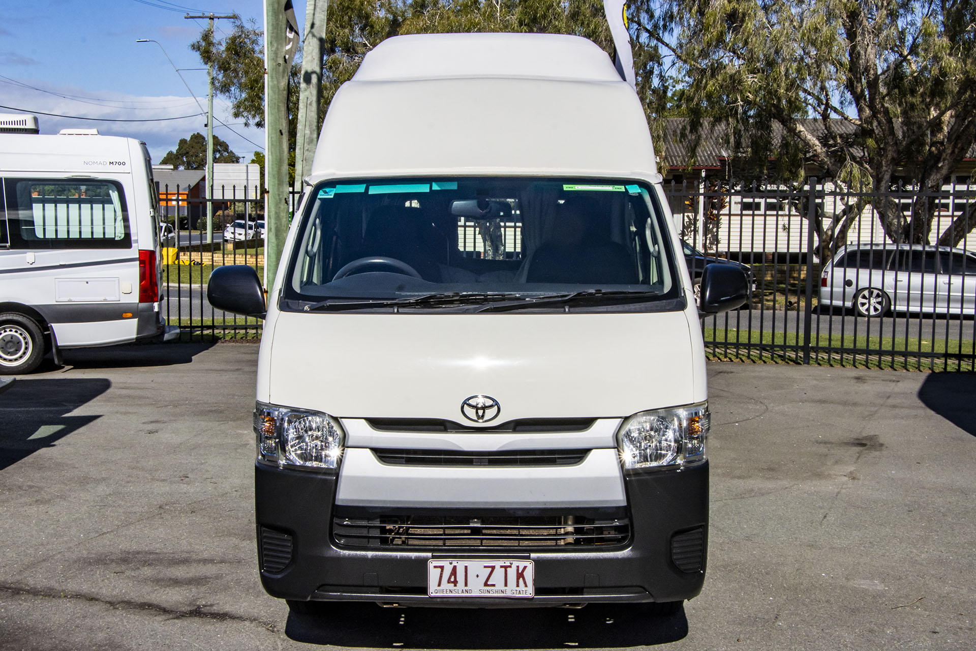 Carousel Popup Thumnails 3 - 2018 Talvor Endeavour Toyota 4 Berth