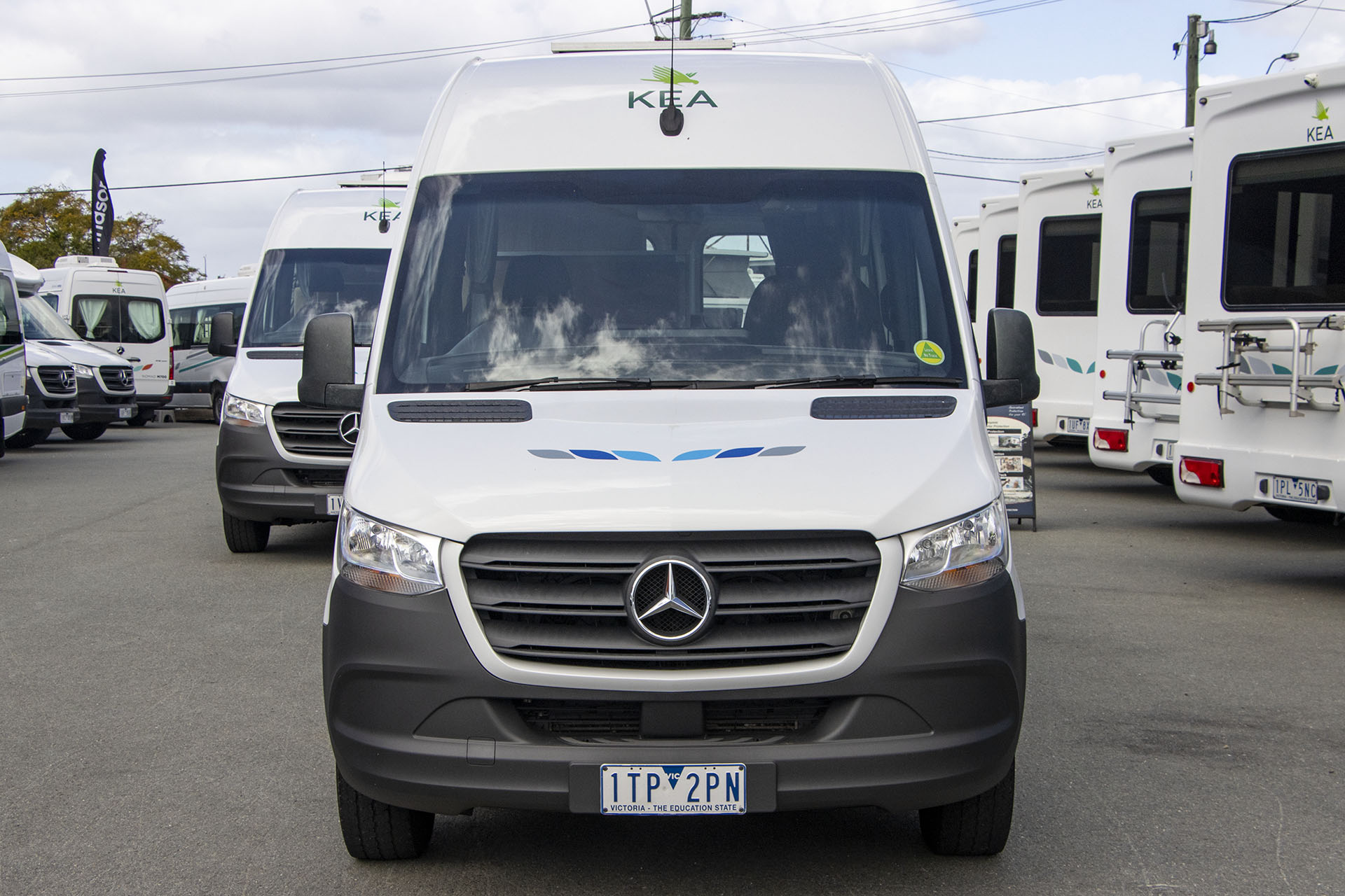 Carousel Popup Thumnails 3 - 2021 Kea Nomad M700 Mercedes 3 Berth