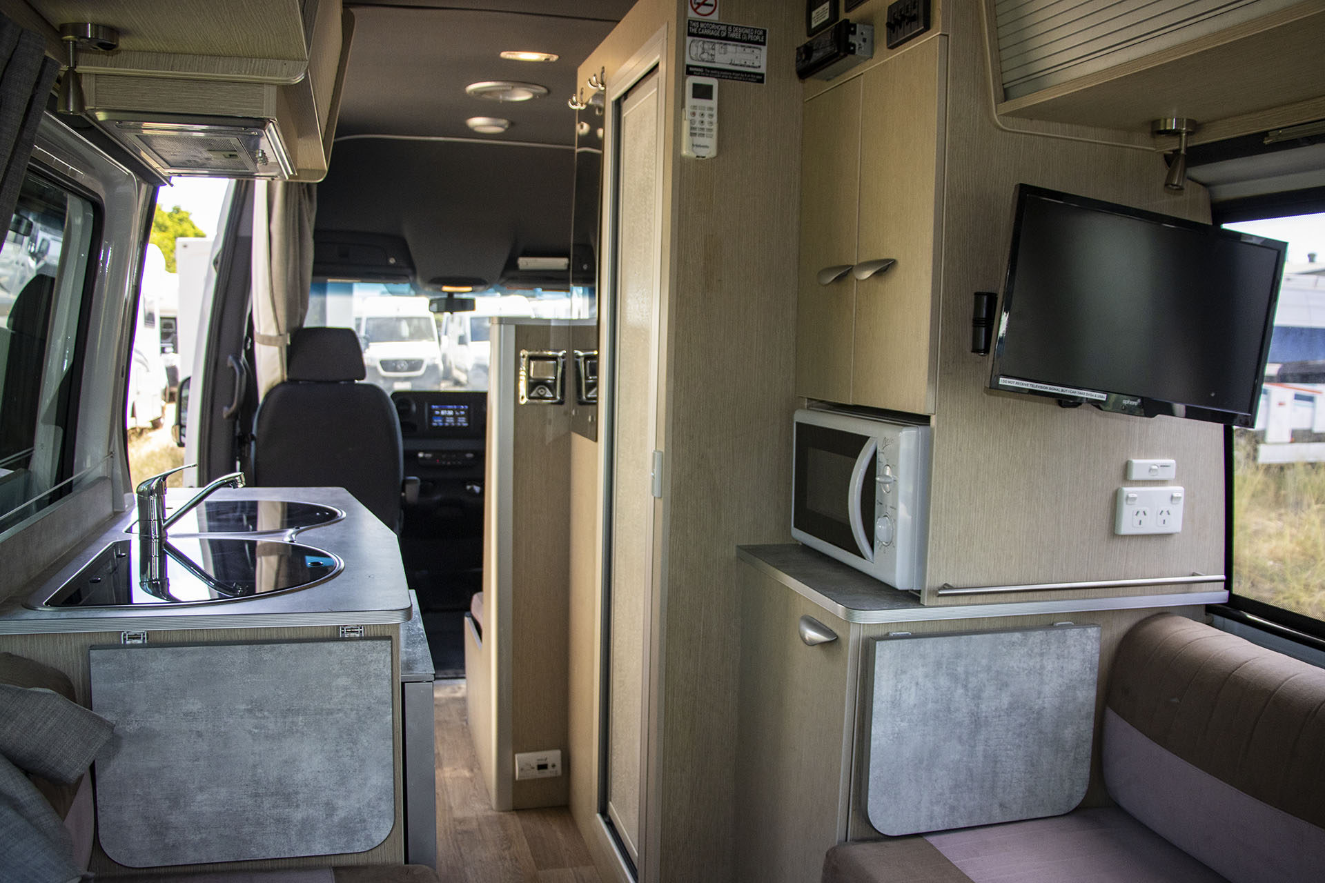 Carousel Popup Thumnails 21 - 2021 Kea Nomad M700 Mercedes 3 Berth