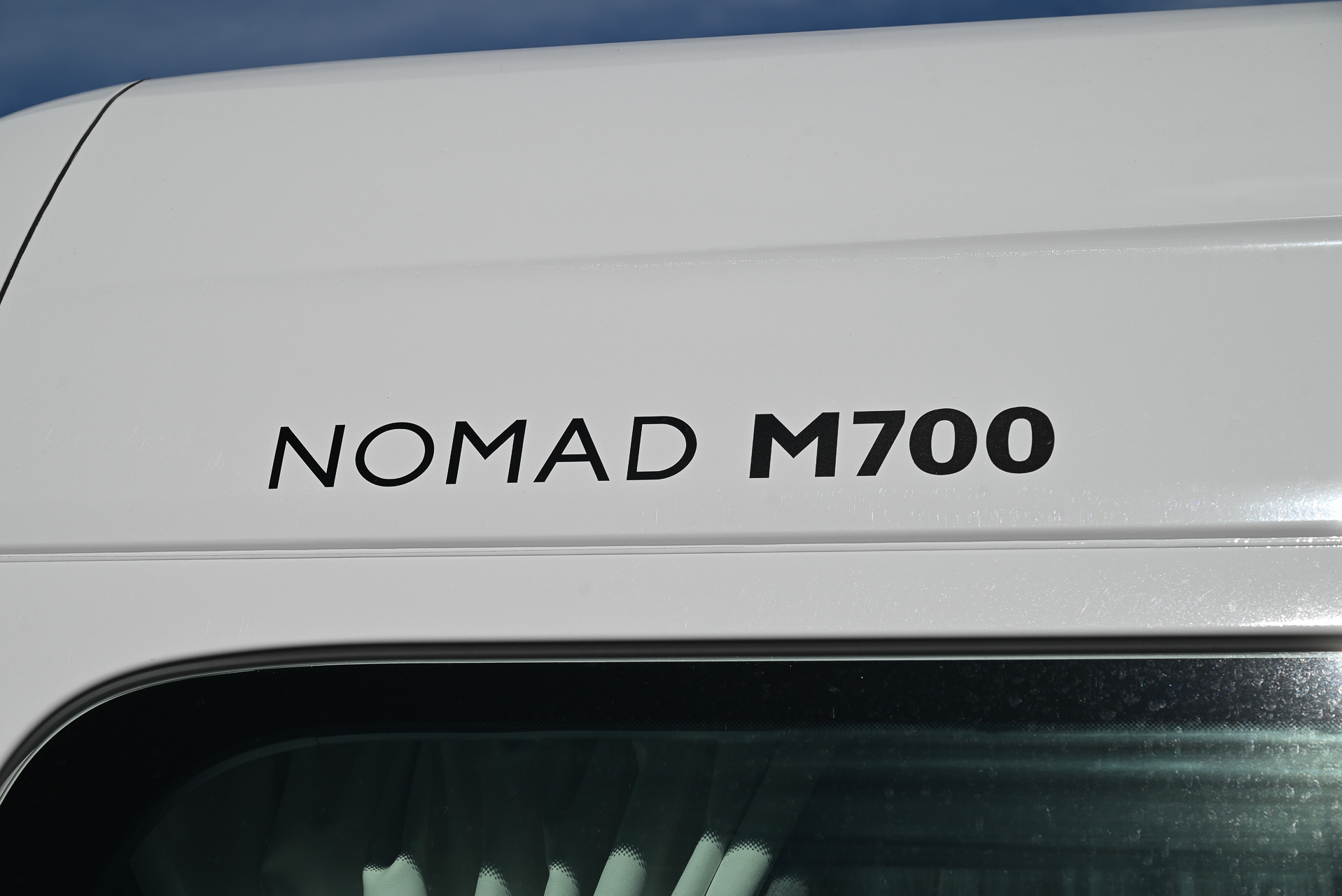 Carousel Popup Thumnails 11 - 2021 Kea Nomad M700 Mercedes 3 Berth