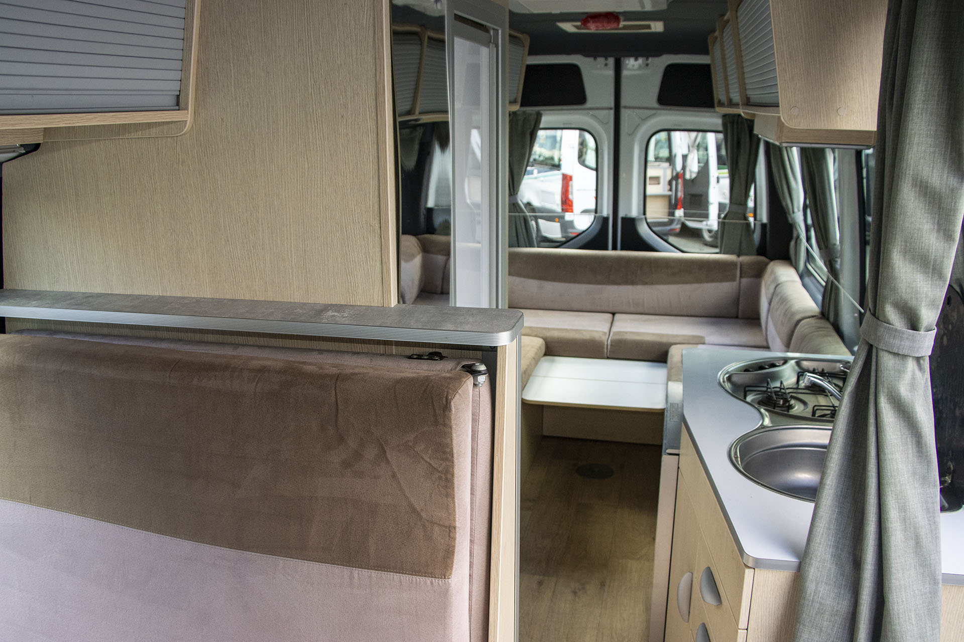 Carousel Popup Thumnails 24 - 2022 Kea Nomad M700 Mercedes 3 Berth