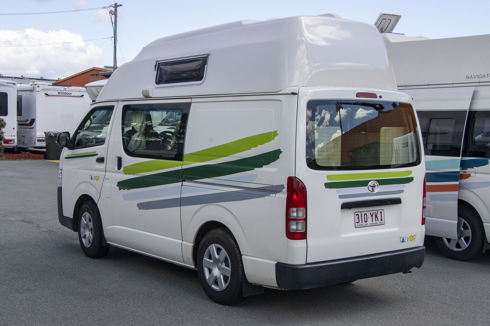 Carousel Popup Thumnails 7 - 2018 Talvor Endeavour Toyota 4 Berth
