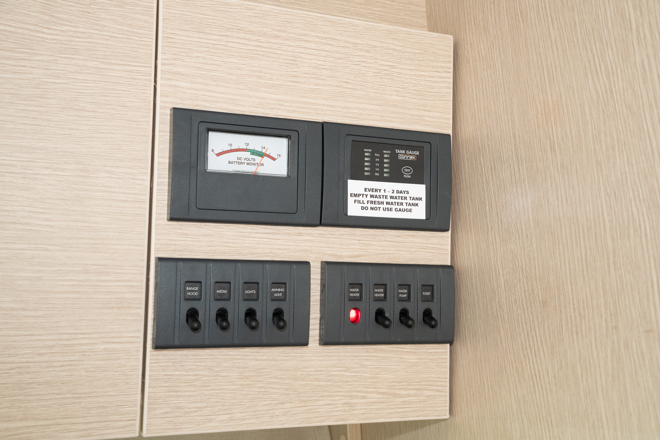 Carousel Popup Thumnails 29 - 2021 Kea Discovery M660 Mercedes 4 Berth