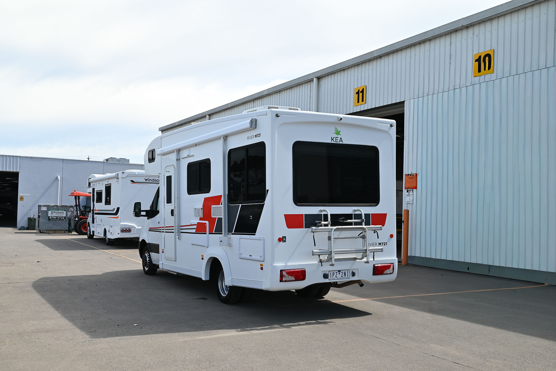 Carousel Popup Thumnails 8 - 2019 Kea River M721 Mercedes 6 Berth