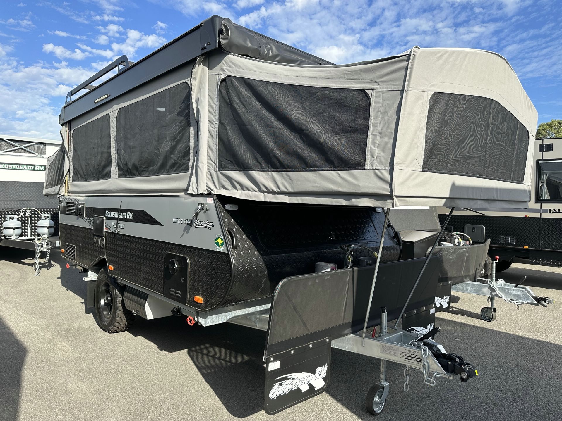 Carousel Popup Thumnails 26 - 2025 Goldstream Wing 3 St Premium 15'