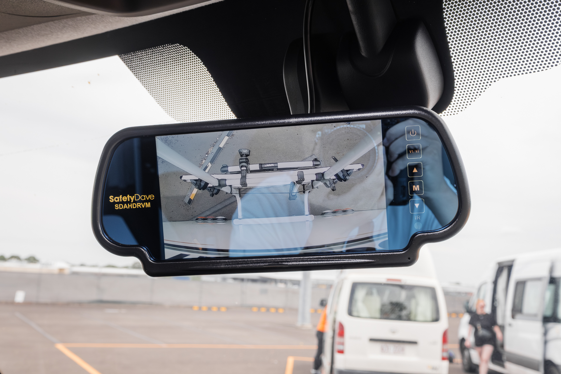 Carousel Popup Thumnails 14 - 2024 Windsor Daintree Renault 2 Berth