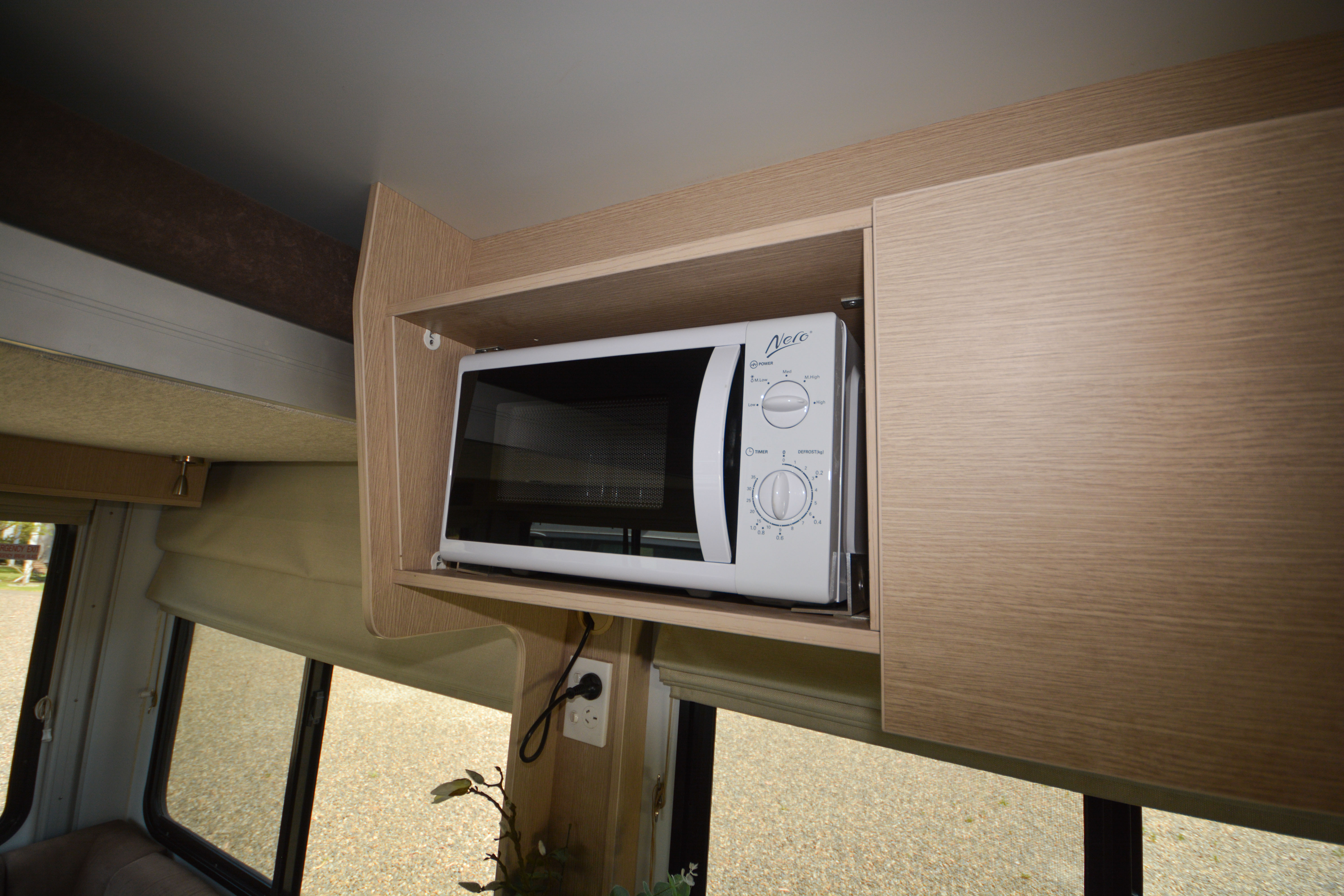 Carousel Popup Thumnails 31 - 2021 Kea Discovery M660 Mercedes 4 Berth
