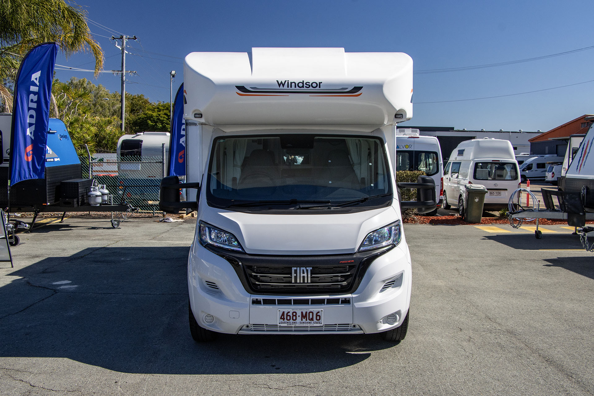Carousel Popup Thumnails 2 - 2024 Windsor Simpson Fiat 4 Berth
