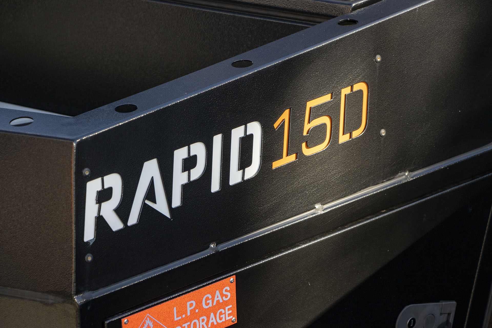 Carousel Popup Thumnails 15 - 2025 Windsor Rapid 15D