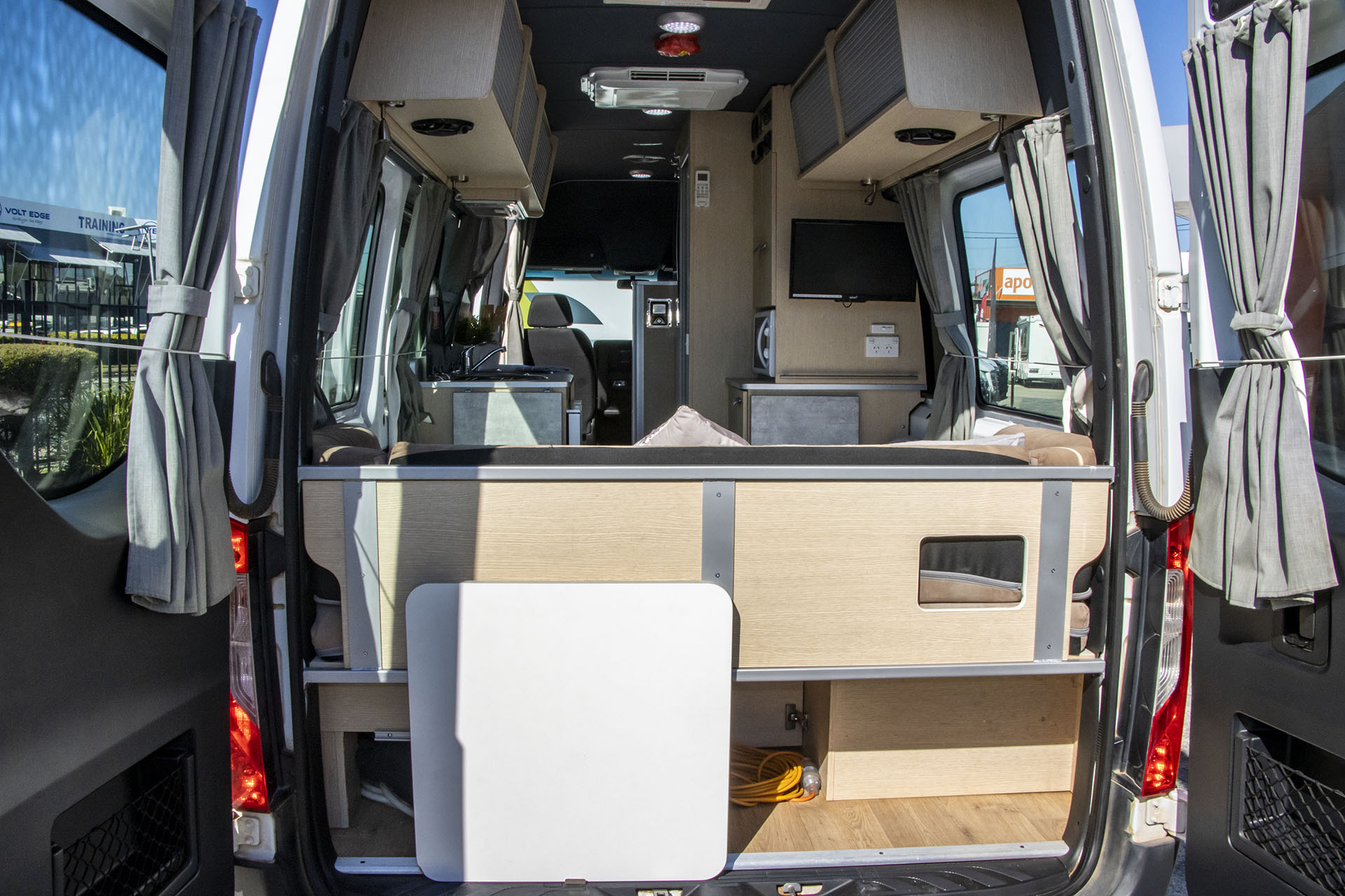 Carousel Popup Thumnails 29 - 2021 Kea Nomad M700 Mercedes 3 Berth