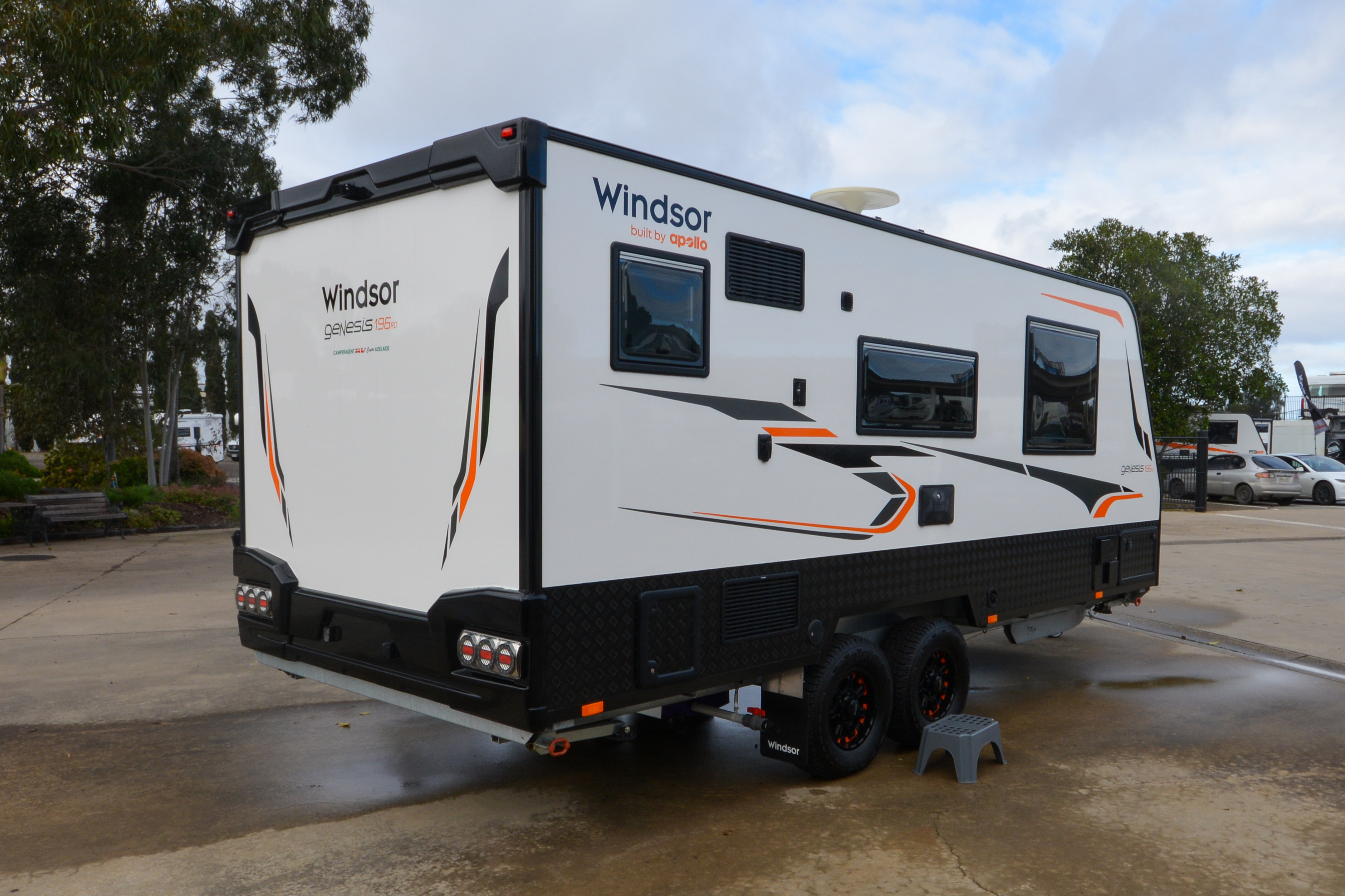 Carousel Popup Thumnails 6 - 2024 Windsor Genesis 196RD