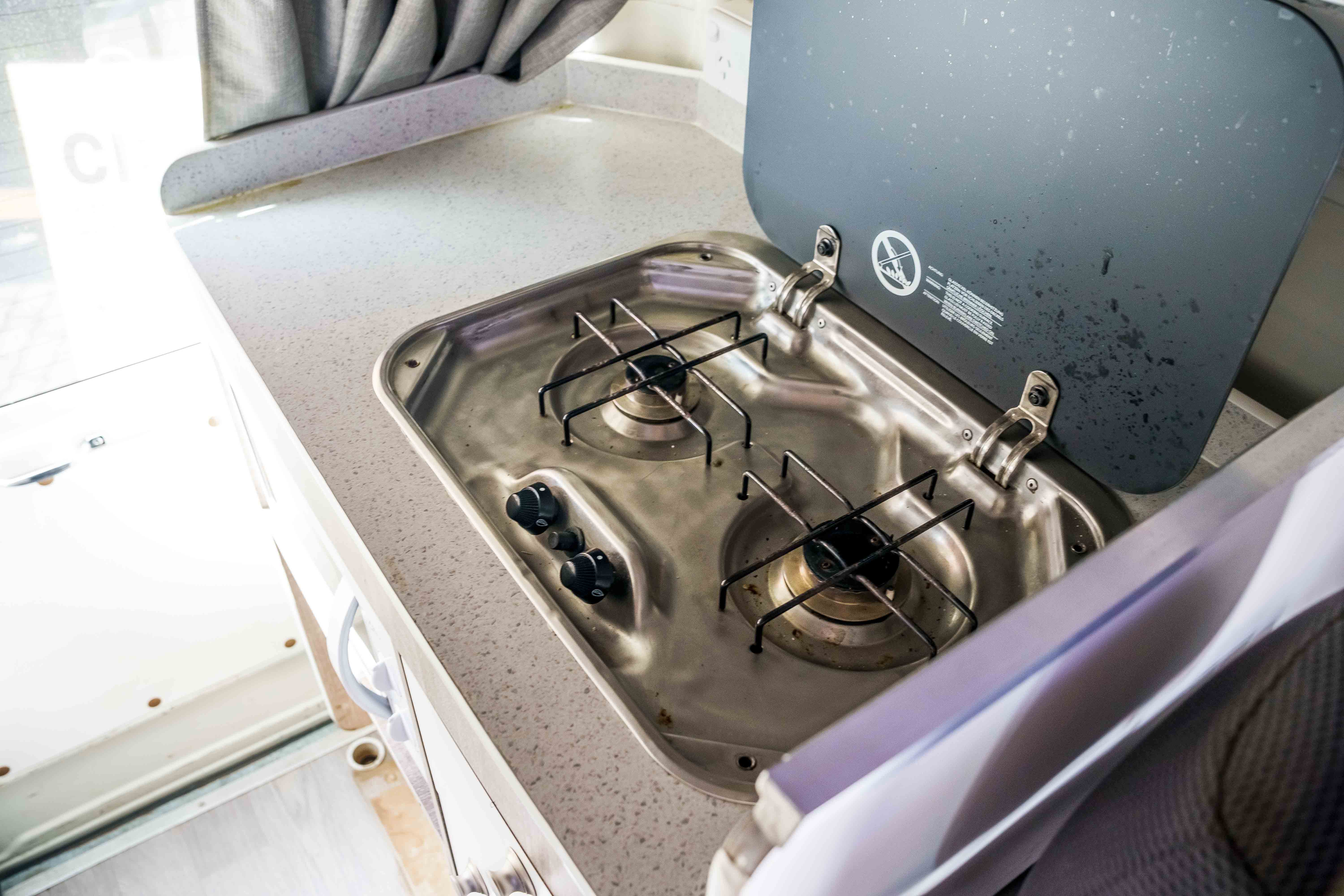 Carousel Popup Thumnails 19 - 2018 Talvor Endeavour Toyota 4 Berth