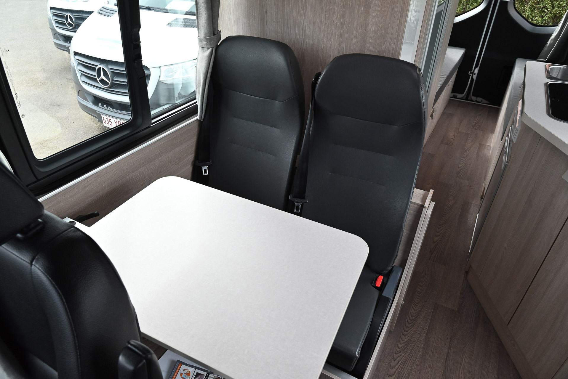 Carousel Popup Thumnails 20 - 2021 Talvor Euro Tourer Mercedes 2 Berth