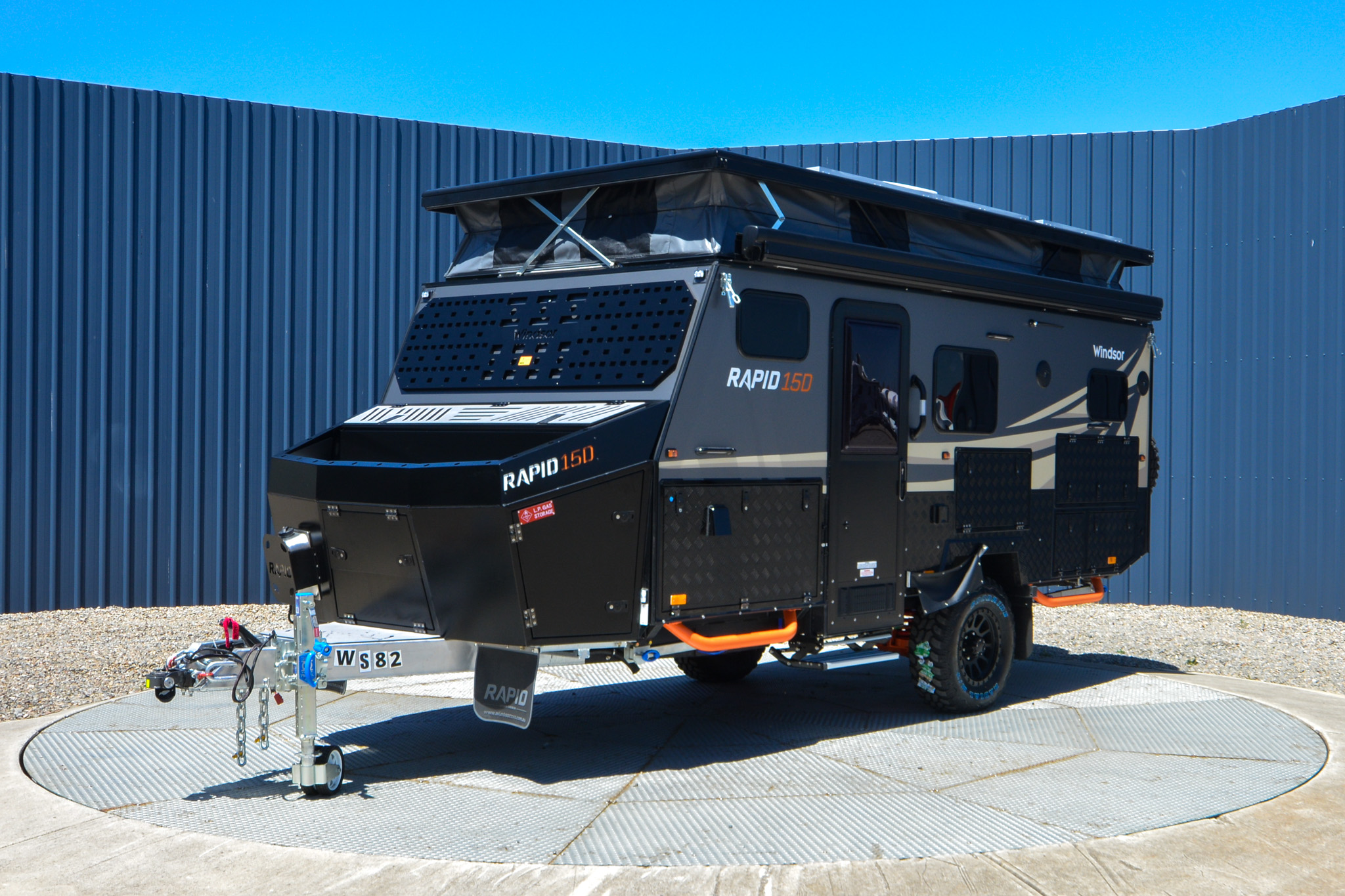Carousel Popup Main - 2025 Windsor Rapid 15D