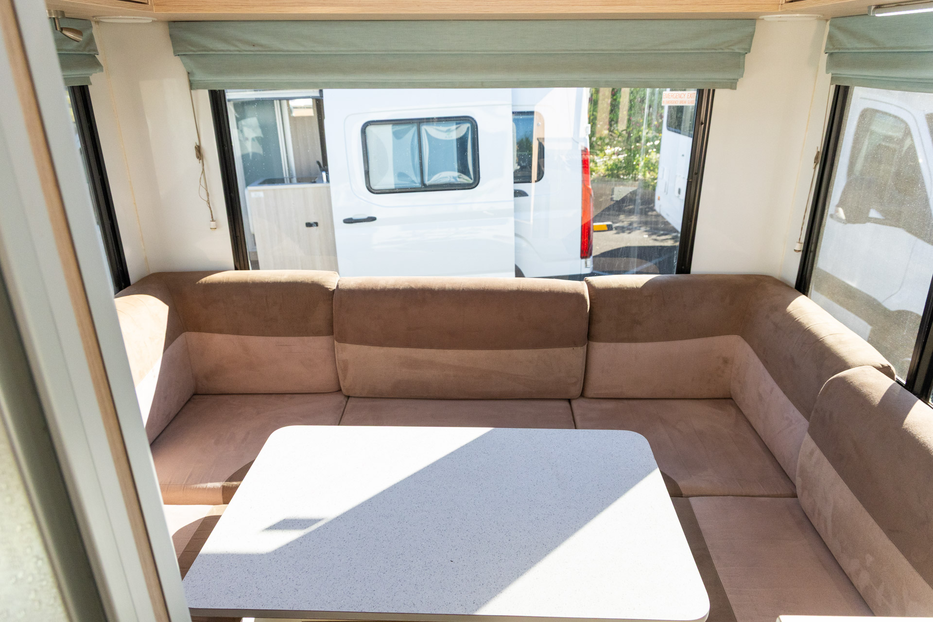 Carousel Popup Thumnails 22 - 2019 Kea River M721 Mercedes 6 Berth