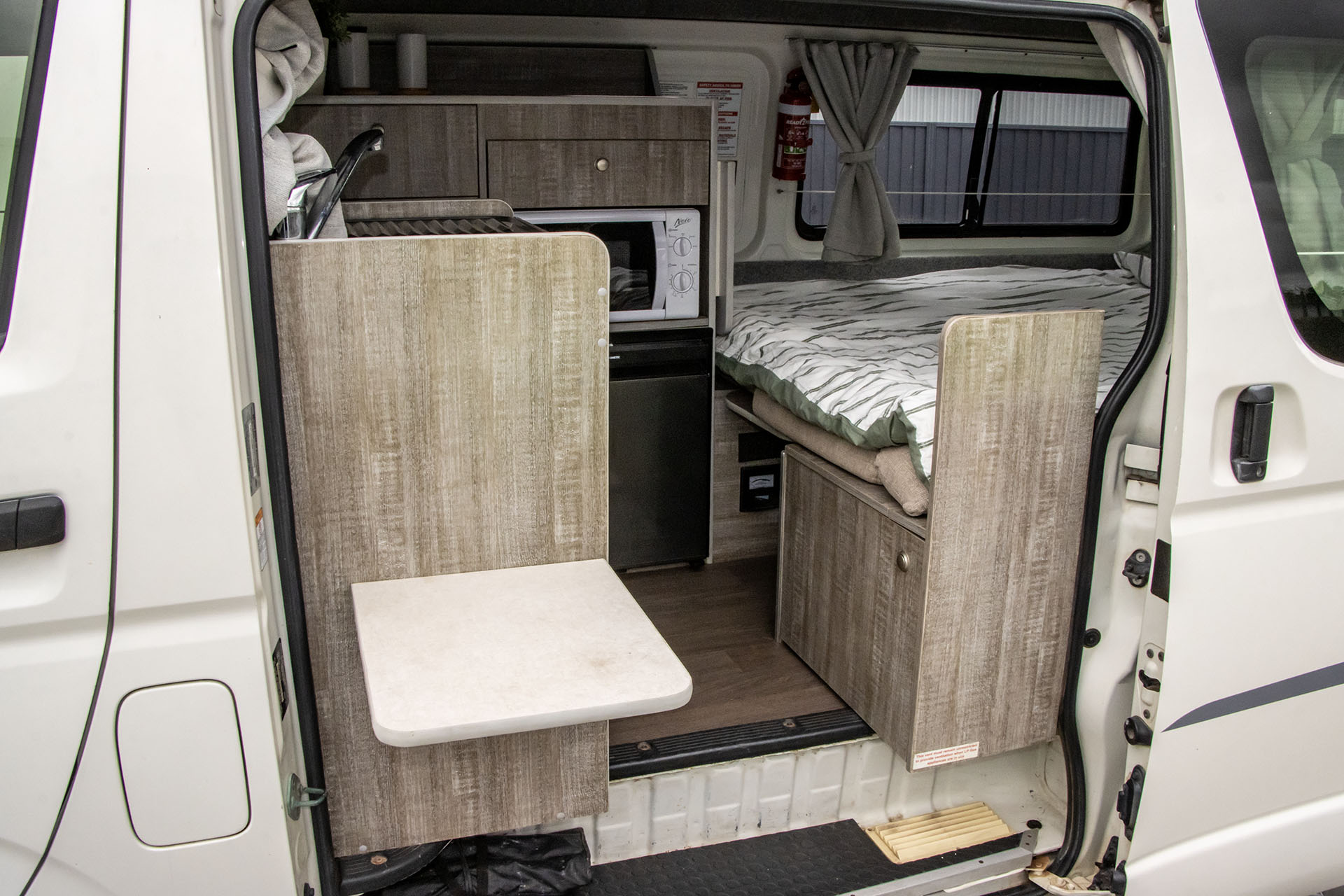 Carousel Popup Thumnails 21 - 2018 Windsor HiTop Plus T490 Toyota 2 Berth
