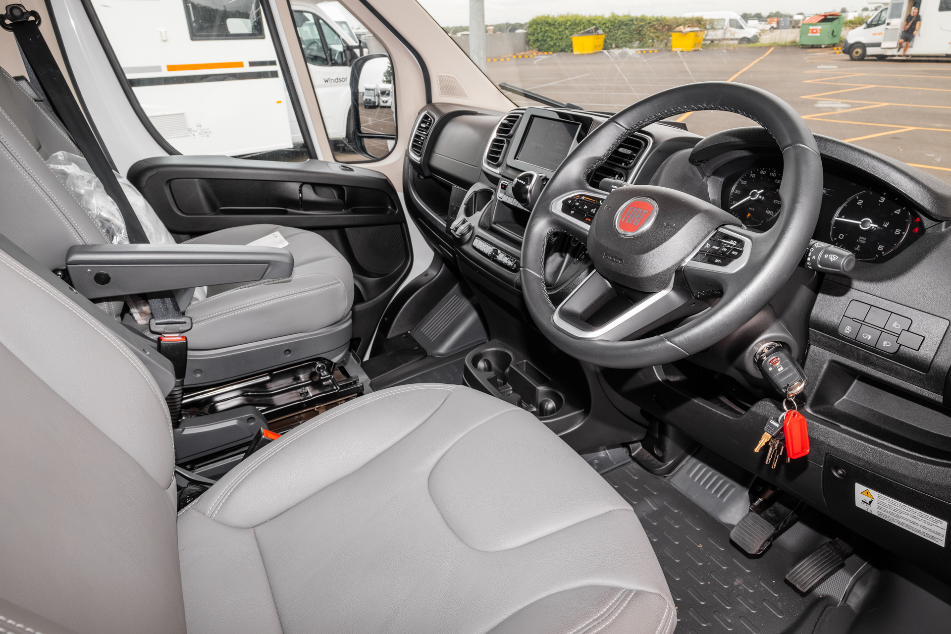 Carousel Popup Thumnails 15 - 2024 Windsor Flinders Fiat 4 Berth