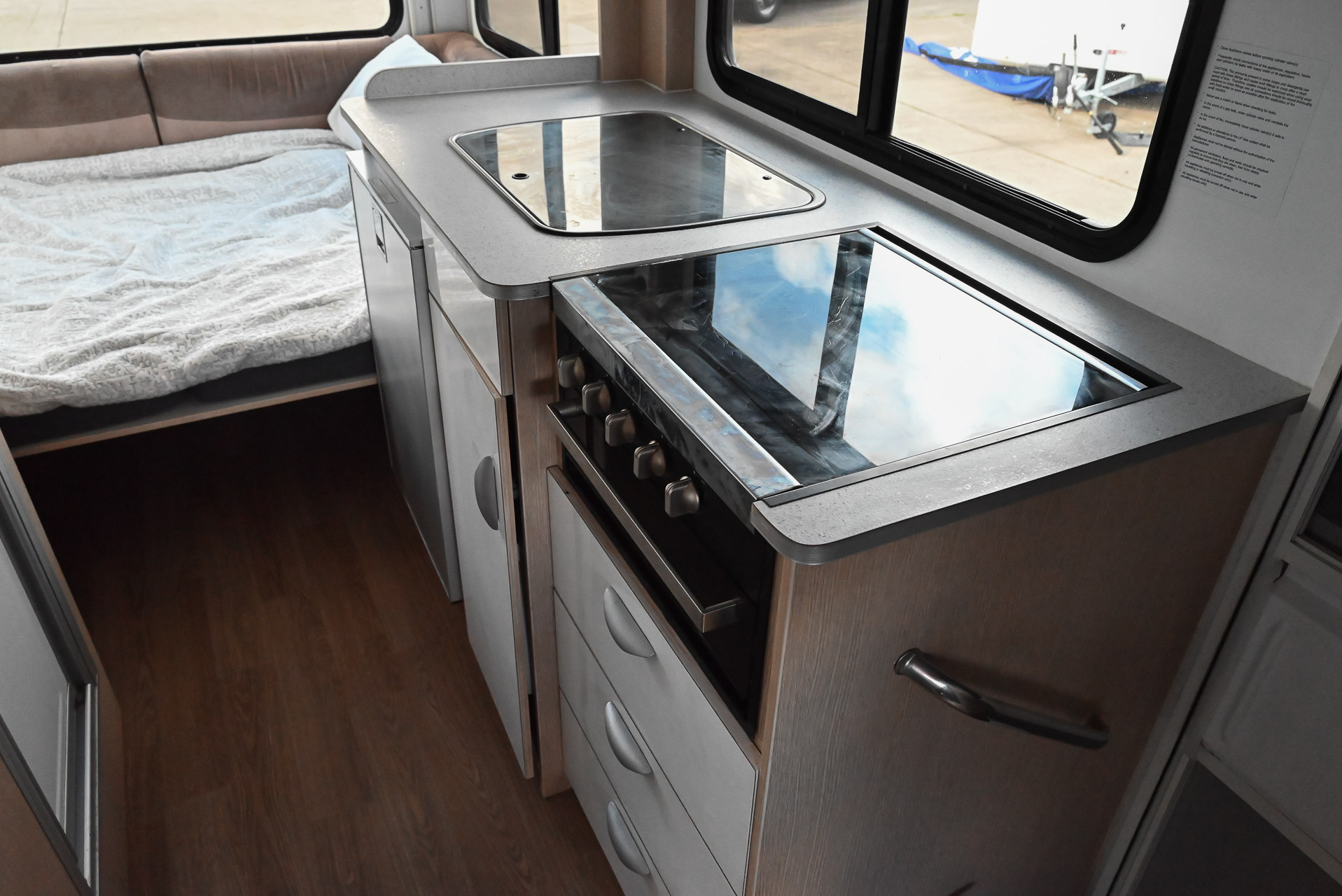 Carousel Popup Thumnails 21 - 2021 Kea Nomad Mercedes M700 3 Berth