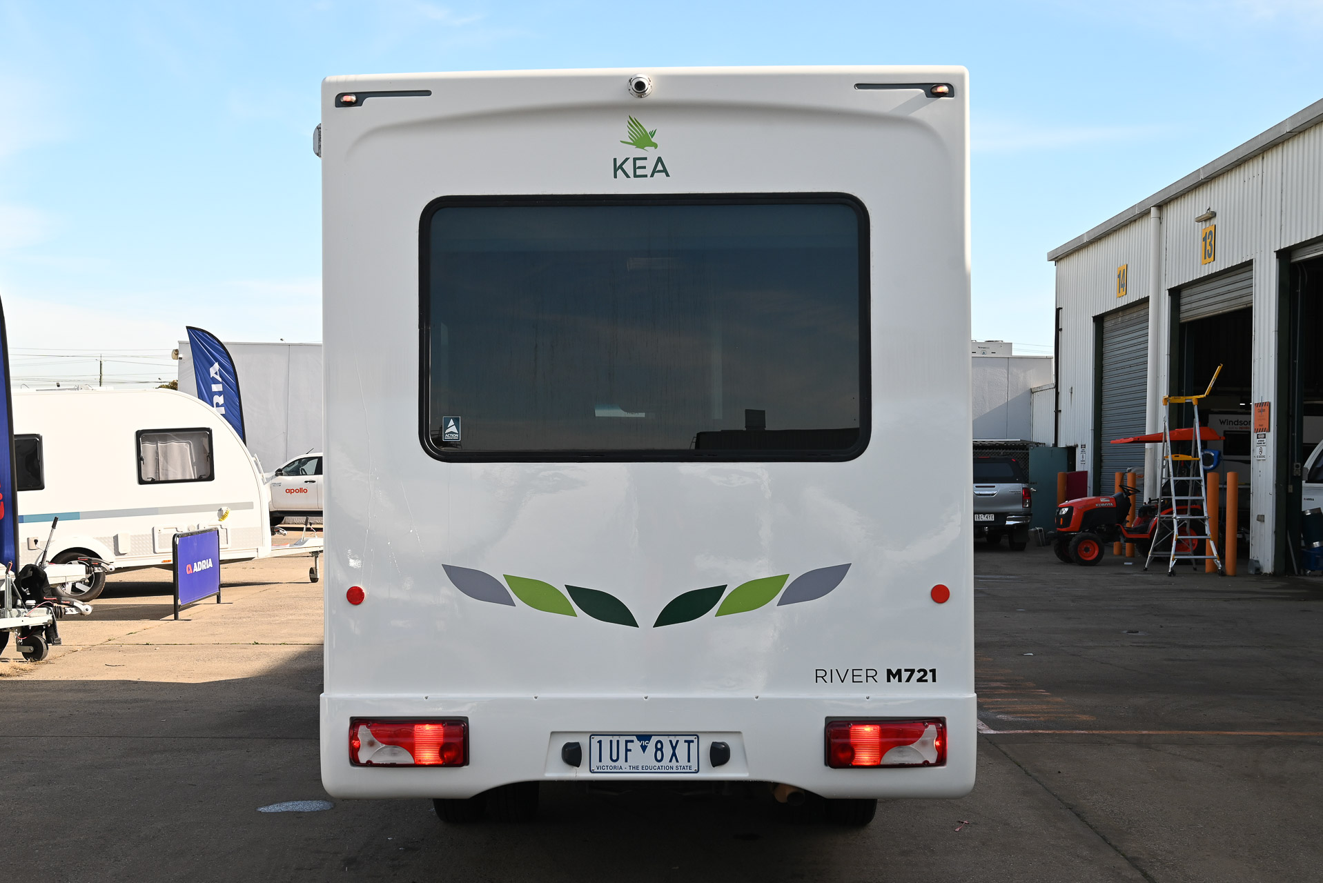 Carousel Popup Thumnails 8 - 2021 Kea River M721 Mercedes 6 Berth