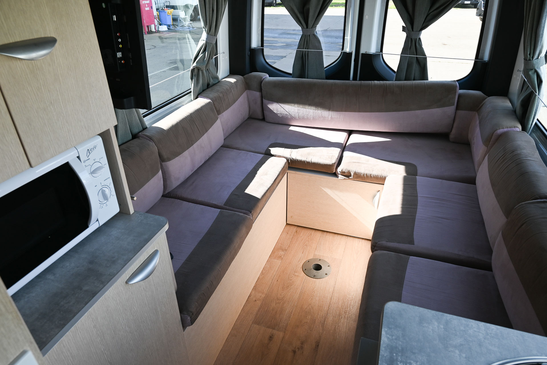 Carousel Popup Thumnails 21 - 2021 Kea Nomad M700 Mercedes 3 Berth