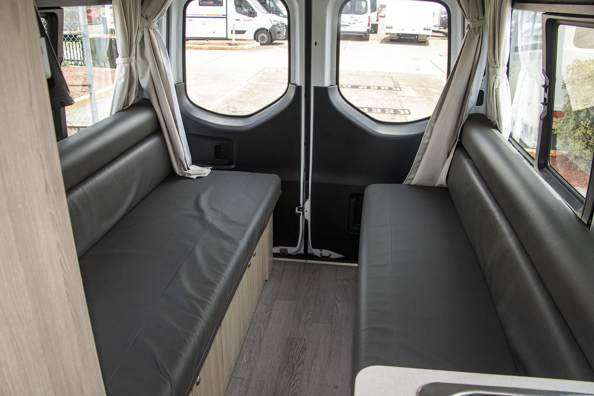 Carousel Popup Thumnails 21 - 2021 Talvor Euro Tourer Mercedes 2 Berth