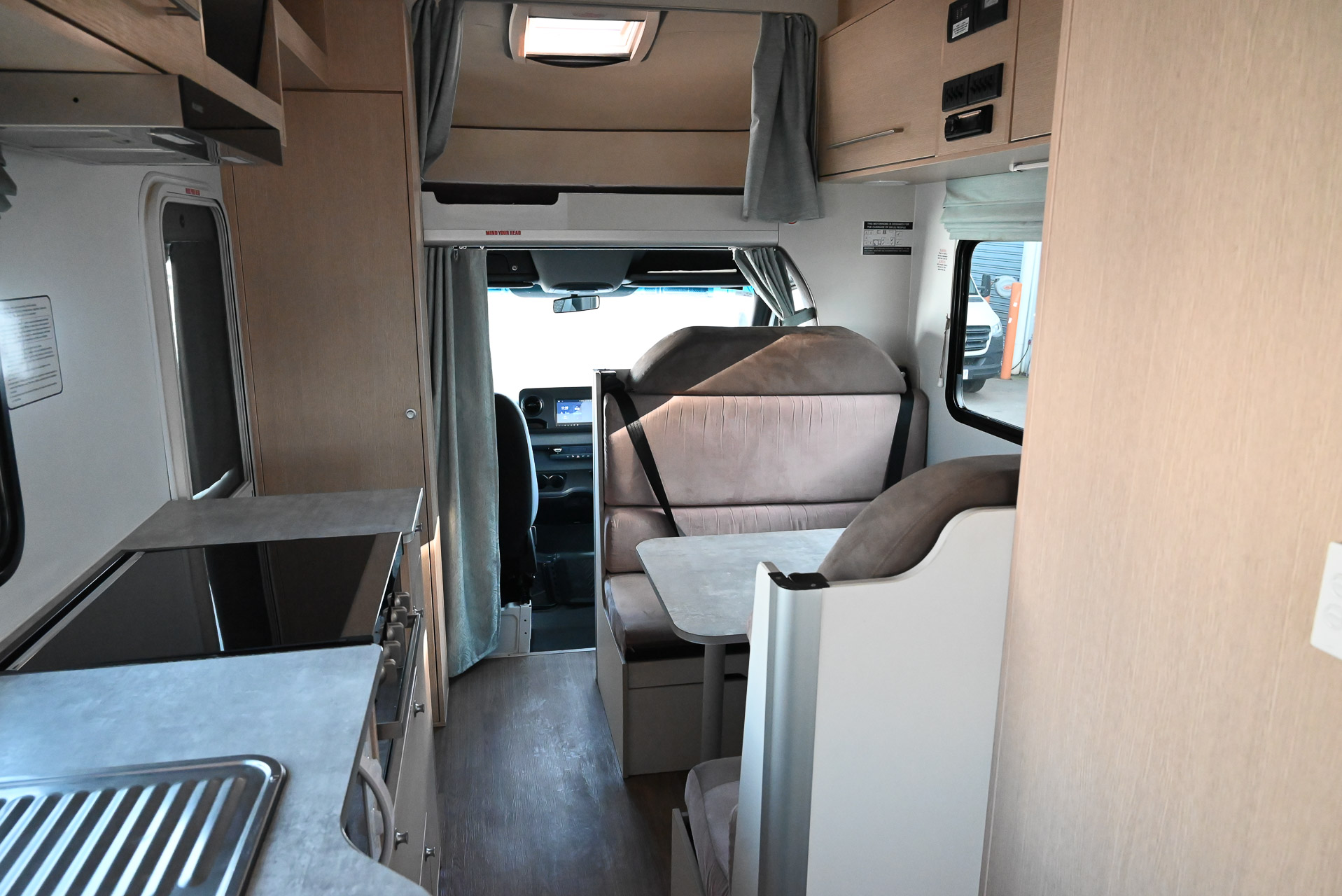 Carousel Popup Thumnails 28 - 2021 Kea River M721 Mercedes 6 Berth