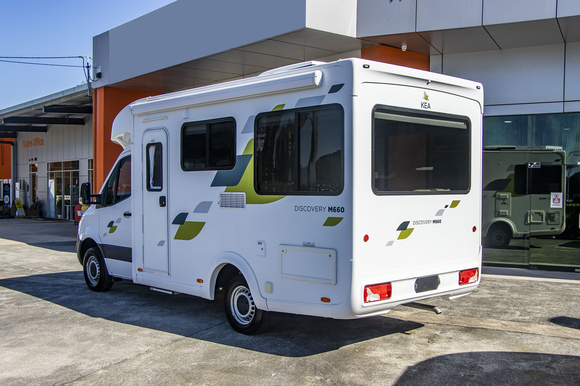 Carousel Popup Thumnails 9 - 2024 Kea Discovery M660 Mercedes 4 Berth