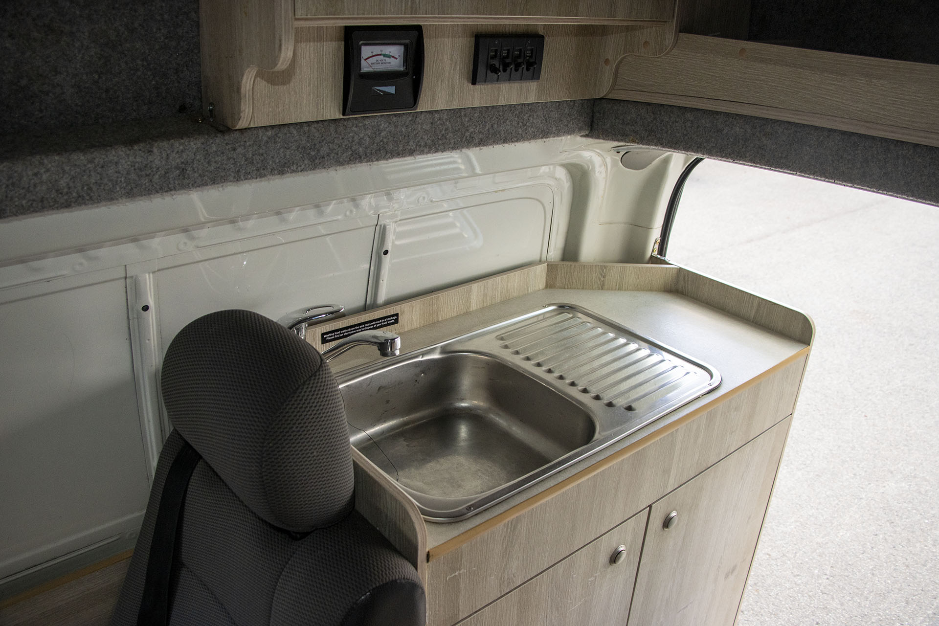 Carousel Popup Thumnails 19 - 2018 Talvor Endeavour Toyota 4 Berth