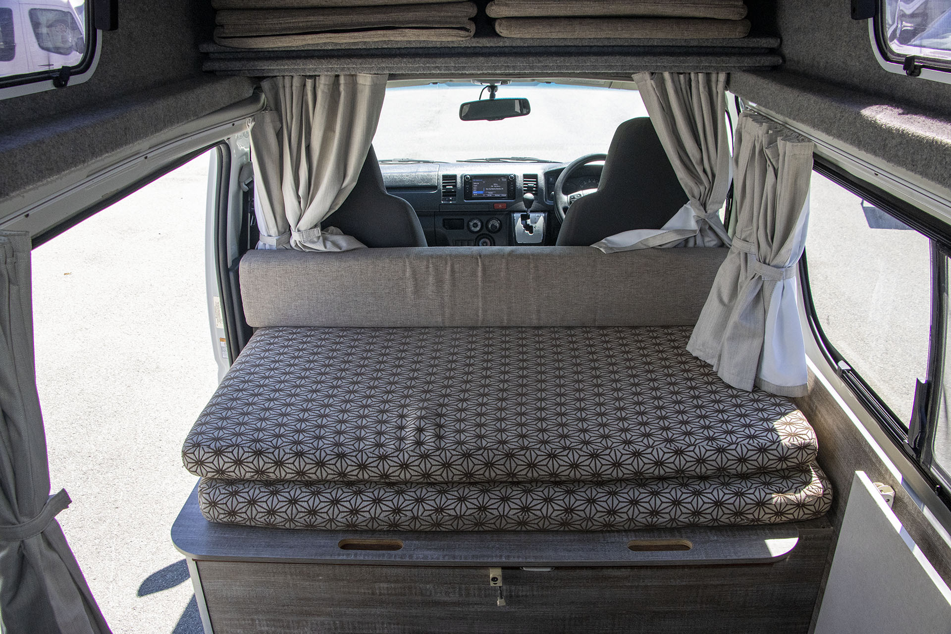 Carousel Popup Thumnails 20 - 2018 Talvor Endeavour Toyota 4 Berth