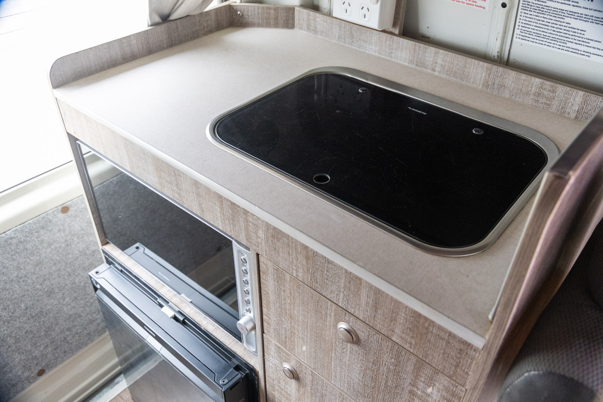 Carousel Popup Thumnails 25 - 2018 Talvor Endeavour Toyota 4 Berth