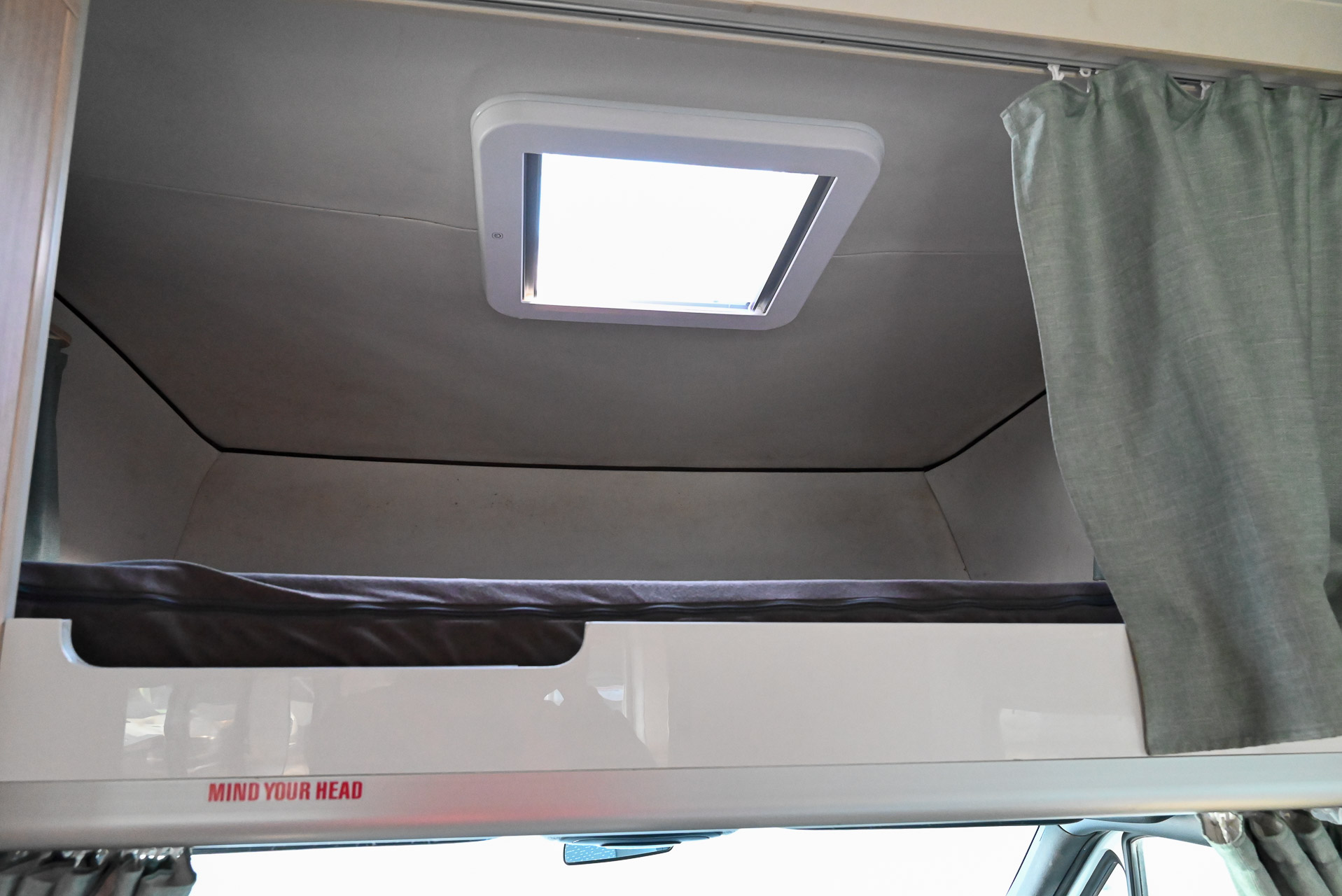 Carousel Popup Thumnails 25 - 2021 Kea River M721 Mercedes 6 Berth