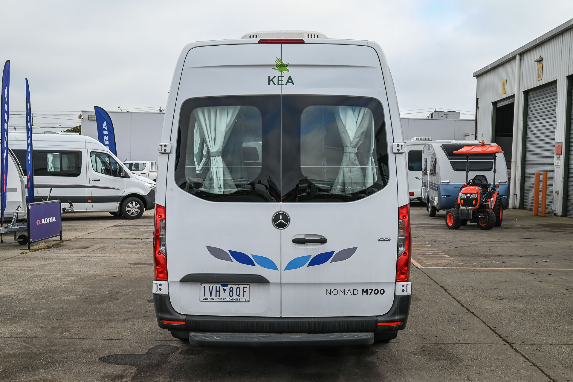 Carousel Popup Thumnails 8 - 2022 Kea Nomad Mercedes M700 2 1 Berth