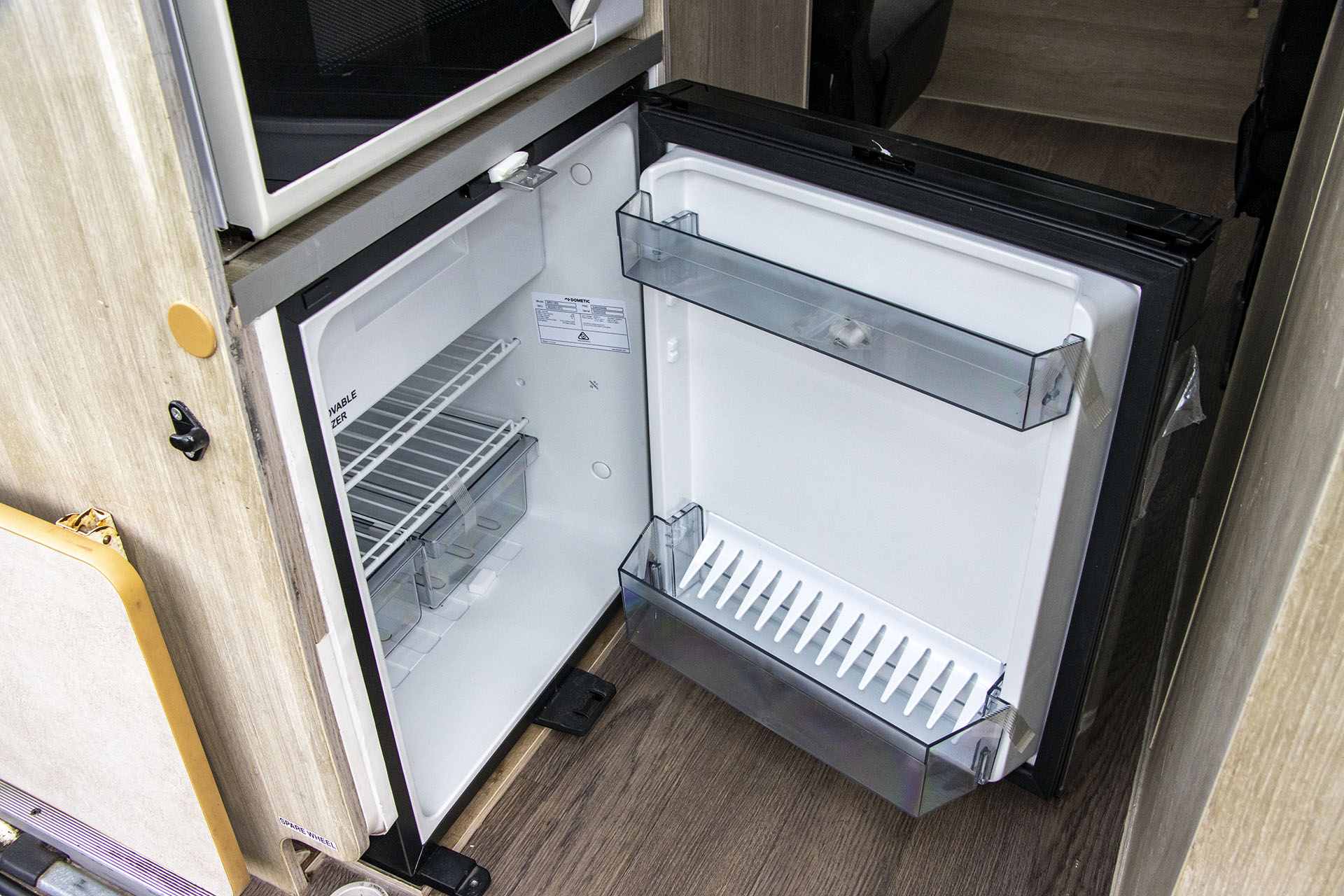 Carousel Popup Thumnails 22 - 2018 Kea HiTop T490 Toyota 2 Berth