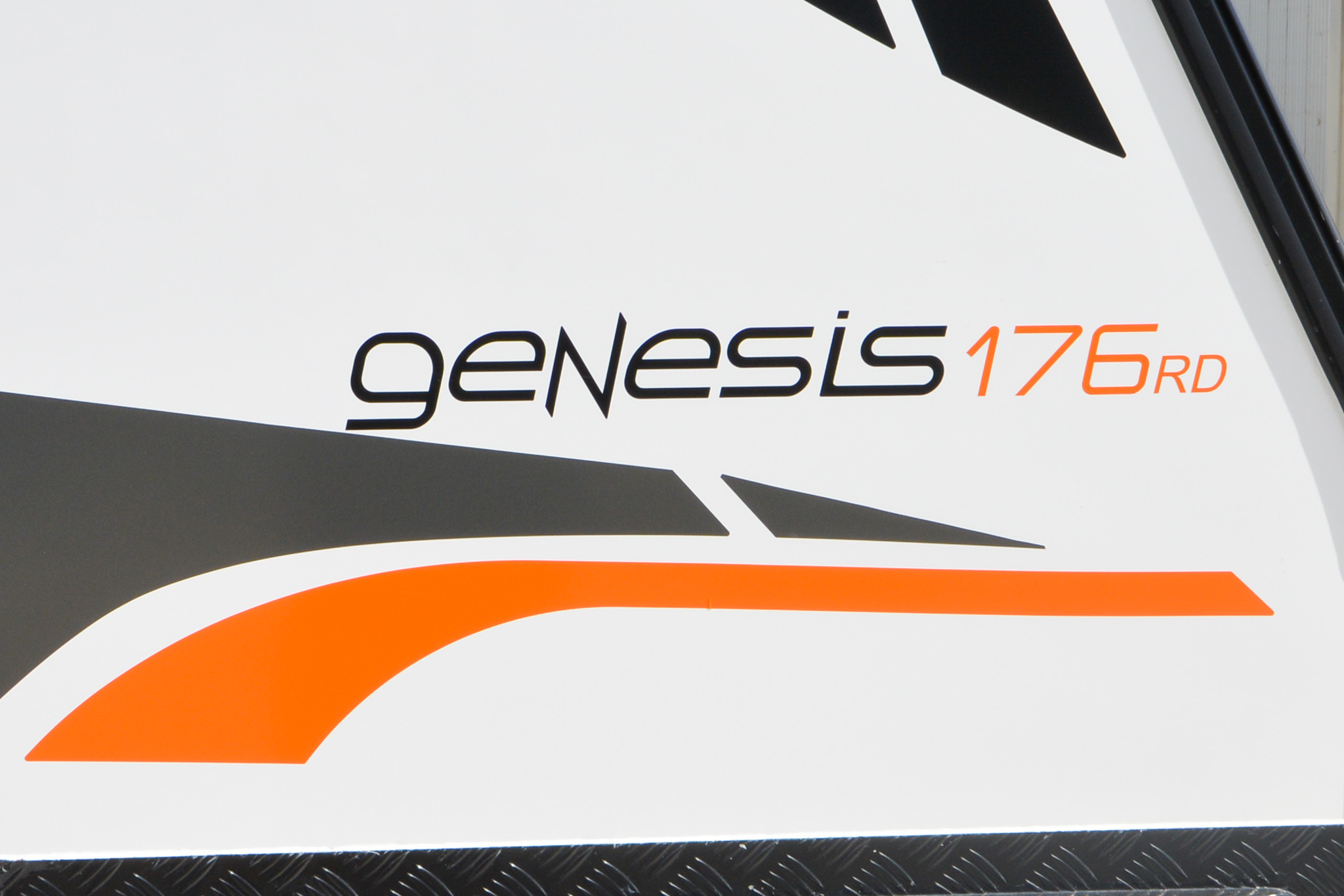 Carousel Popup Thumnails 12 - 2025 Windsor Genesis 176RD