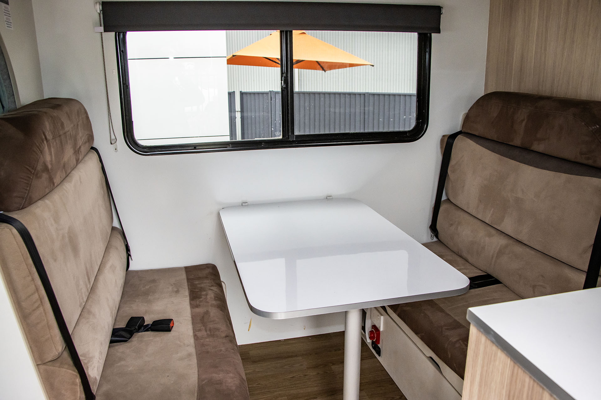 Carousel Popup Thumnails 24 - 2019 Kea River M721 Mercedes 6 Berth