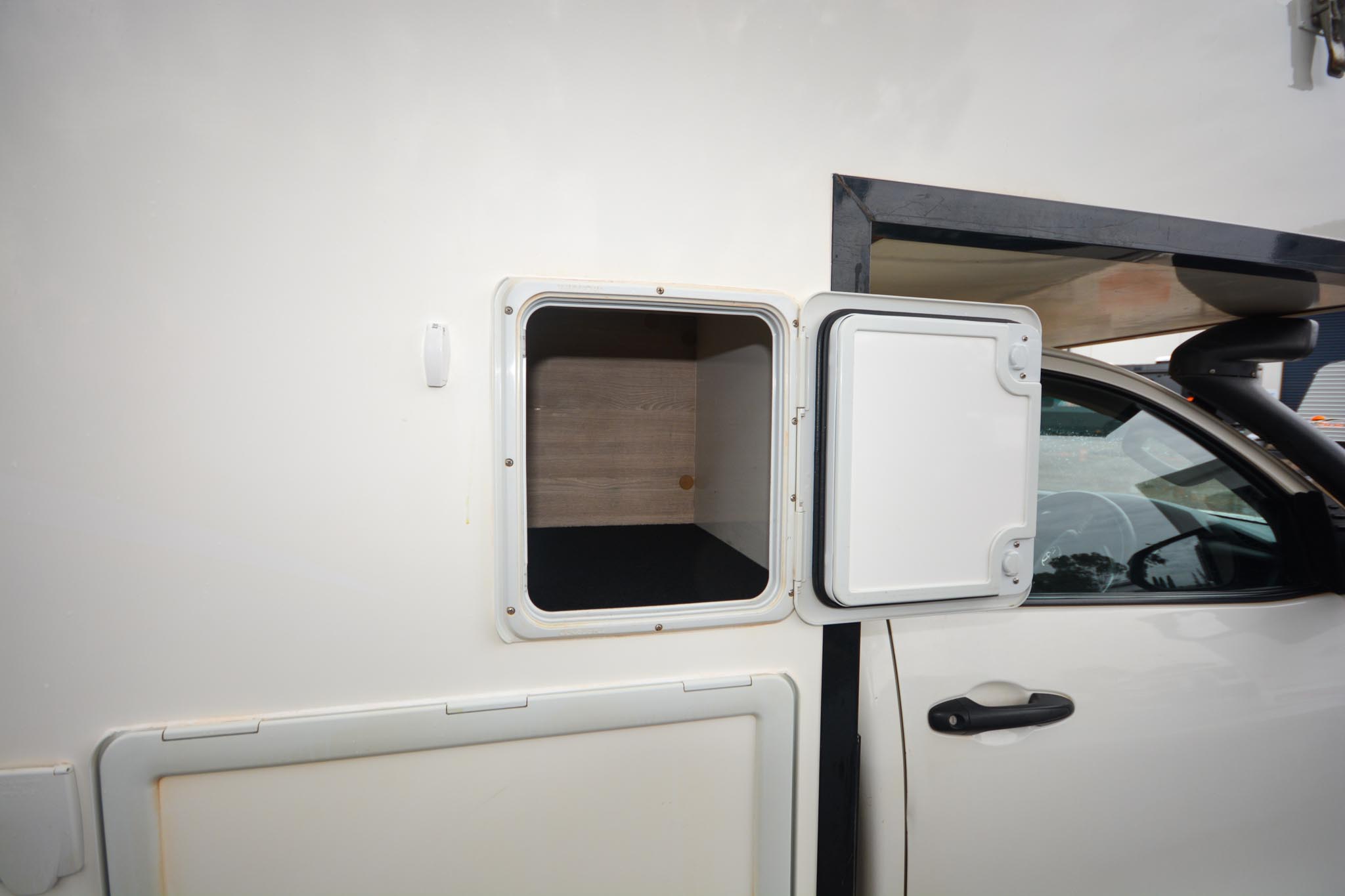 Carousel Popup Thumnails 20 - 2022 Windsor Maverick T590