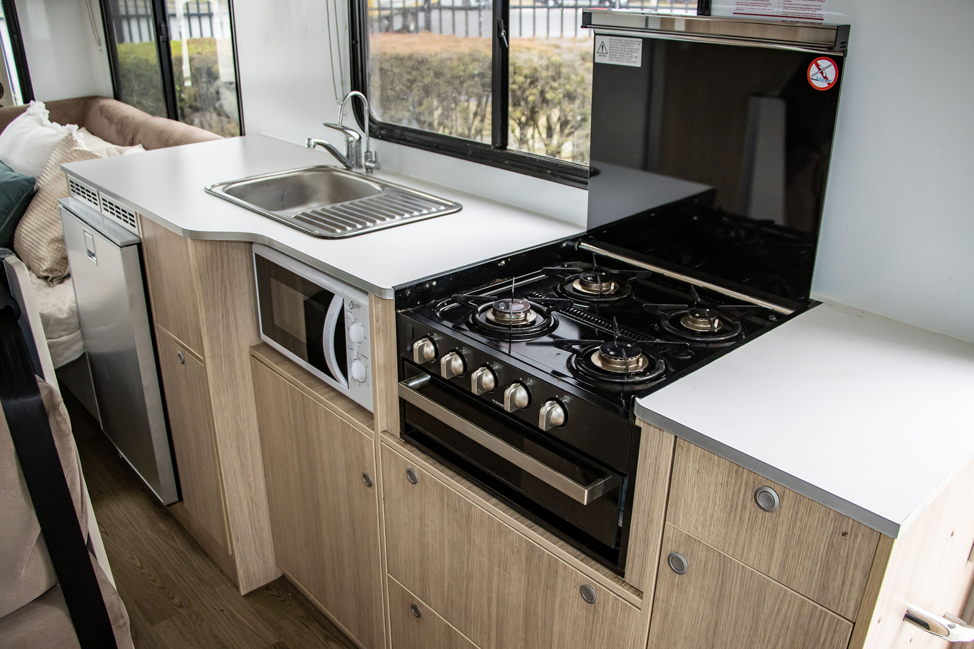 Carousel Popup Thumnails 26 - 2019 Kea River M721 Mercedes 6 Berth