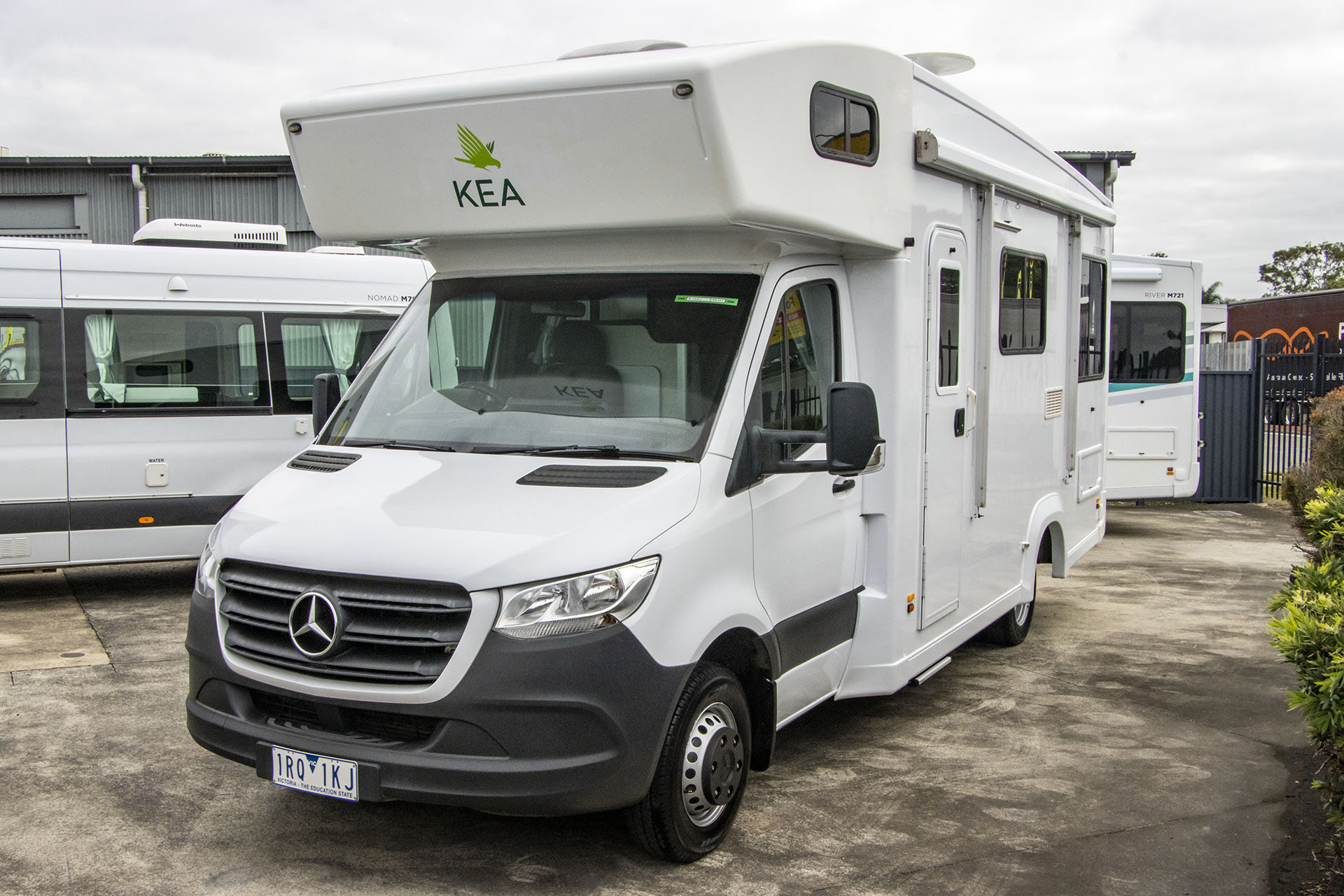 Carousel Popup Main - 2020 Kea River M721 Mercedes 6 Berth