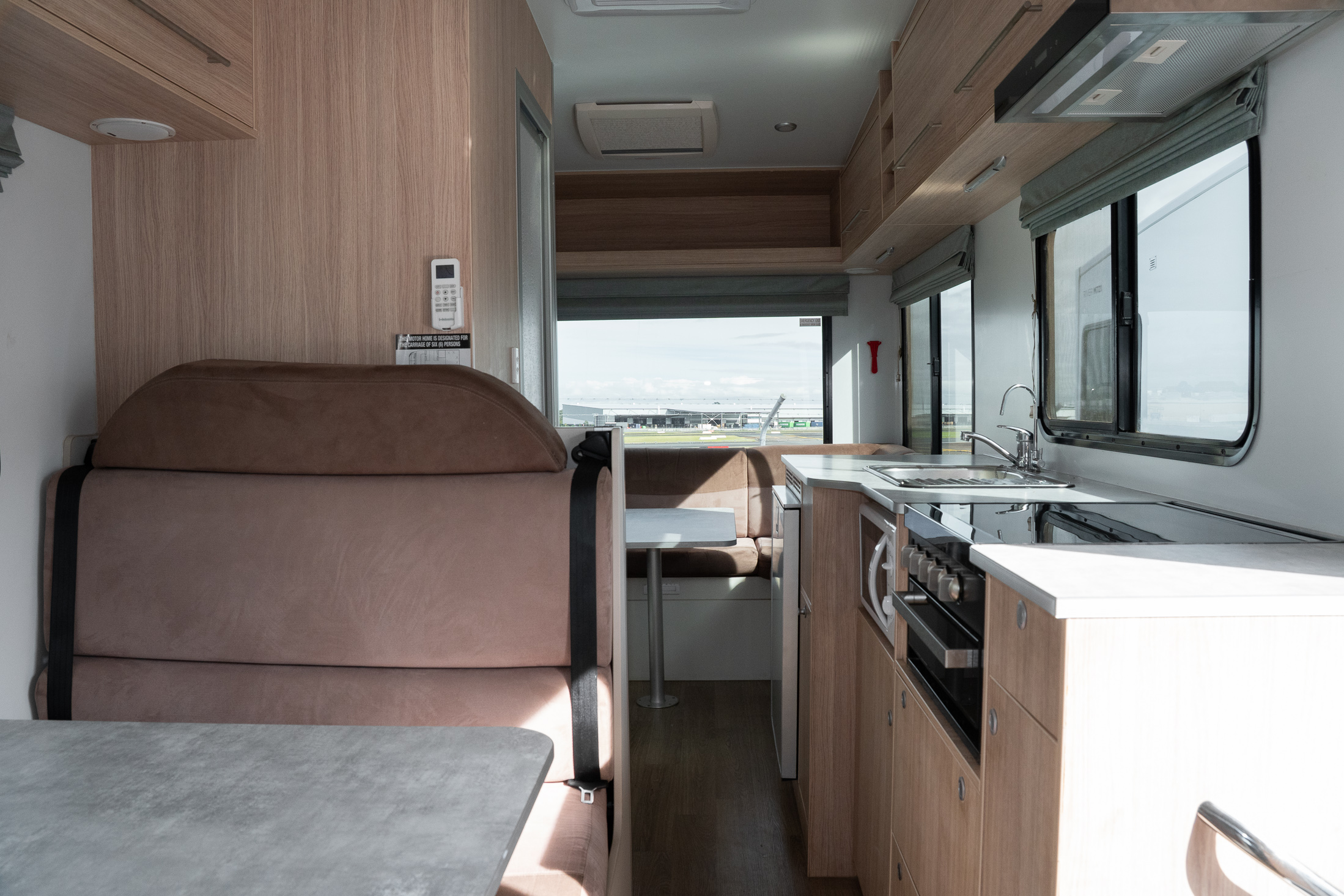 Carousel Popup Thumnails 29 - 2021 Kea River M721 Mercedes 6 Berth