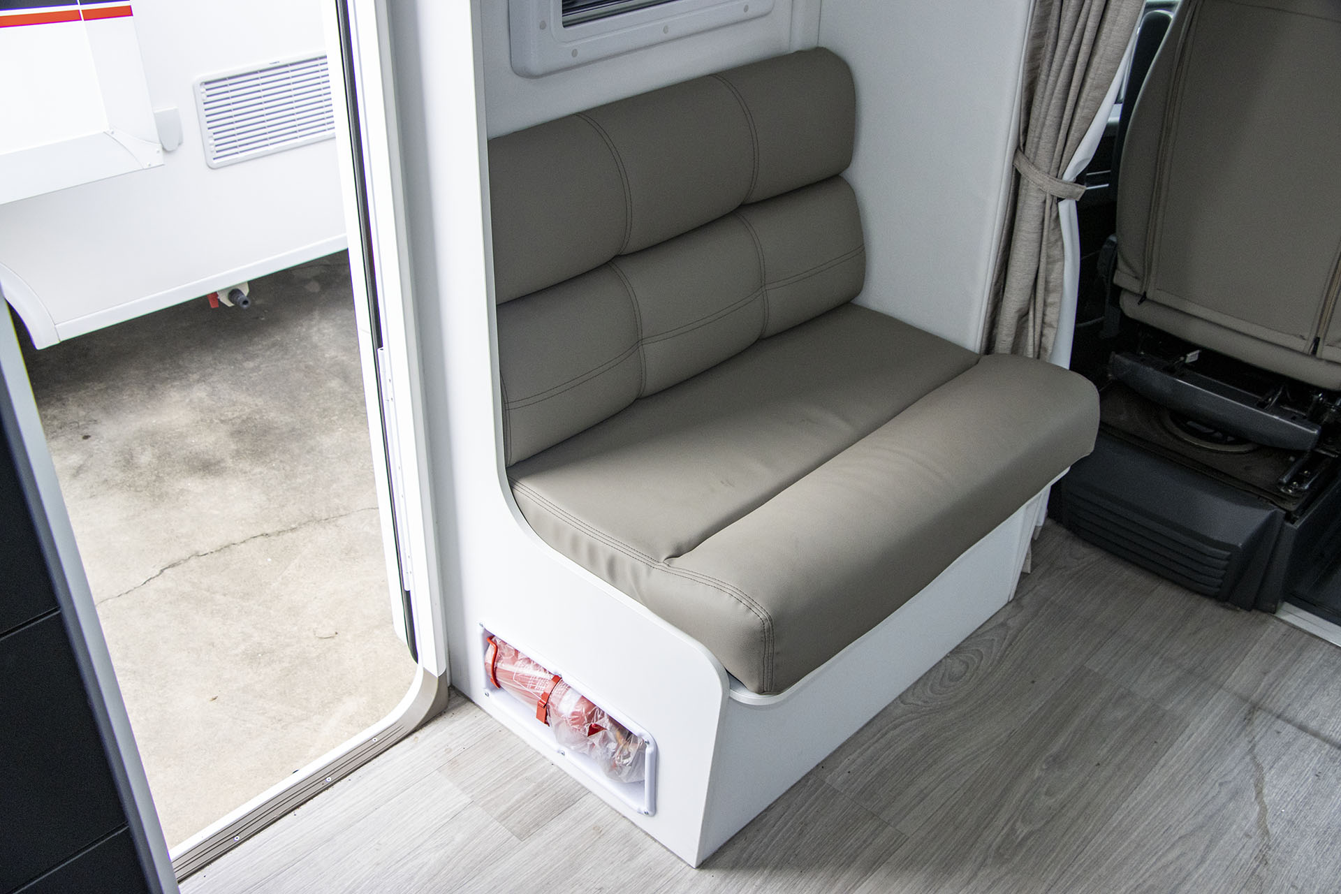 Carousel Popup Thumnails 14 - 2024 Windsor Flinders Fiat 4 Berth