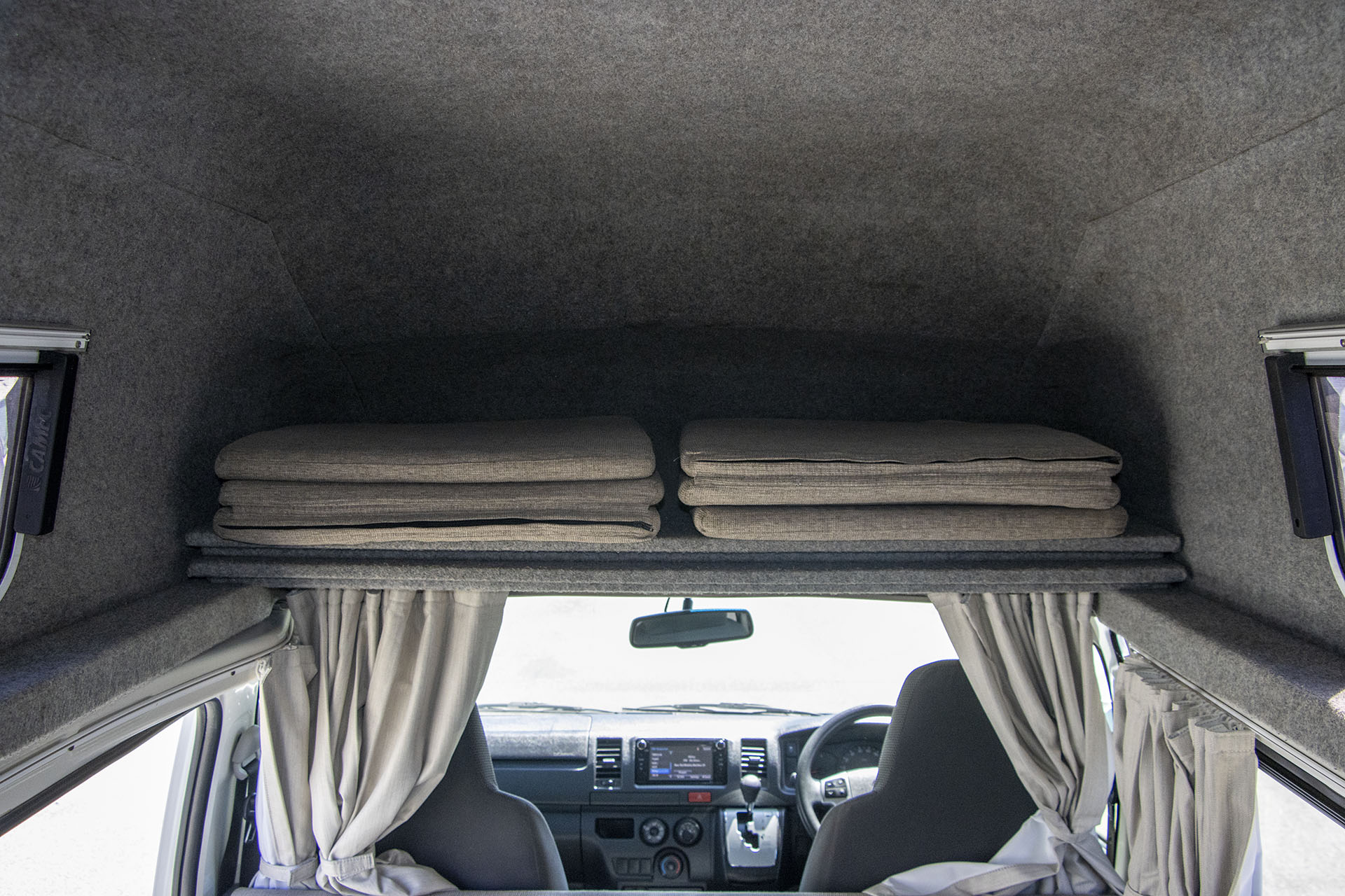 Carousel Popup Thumnails 19 - 2018 Talvor Endeavour Toyota 4 Berth