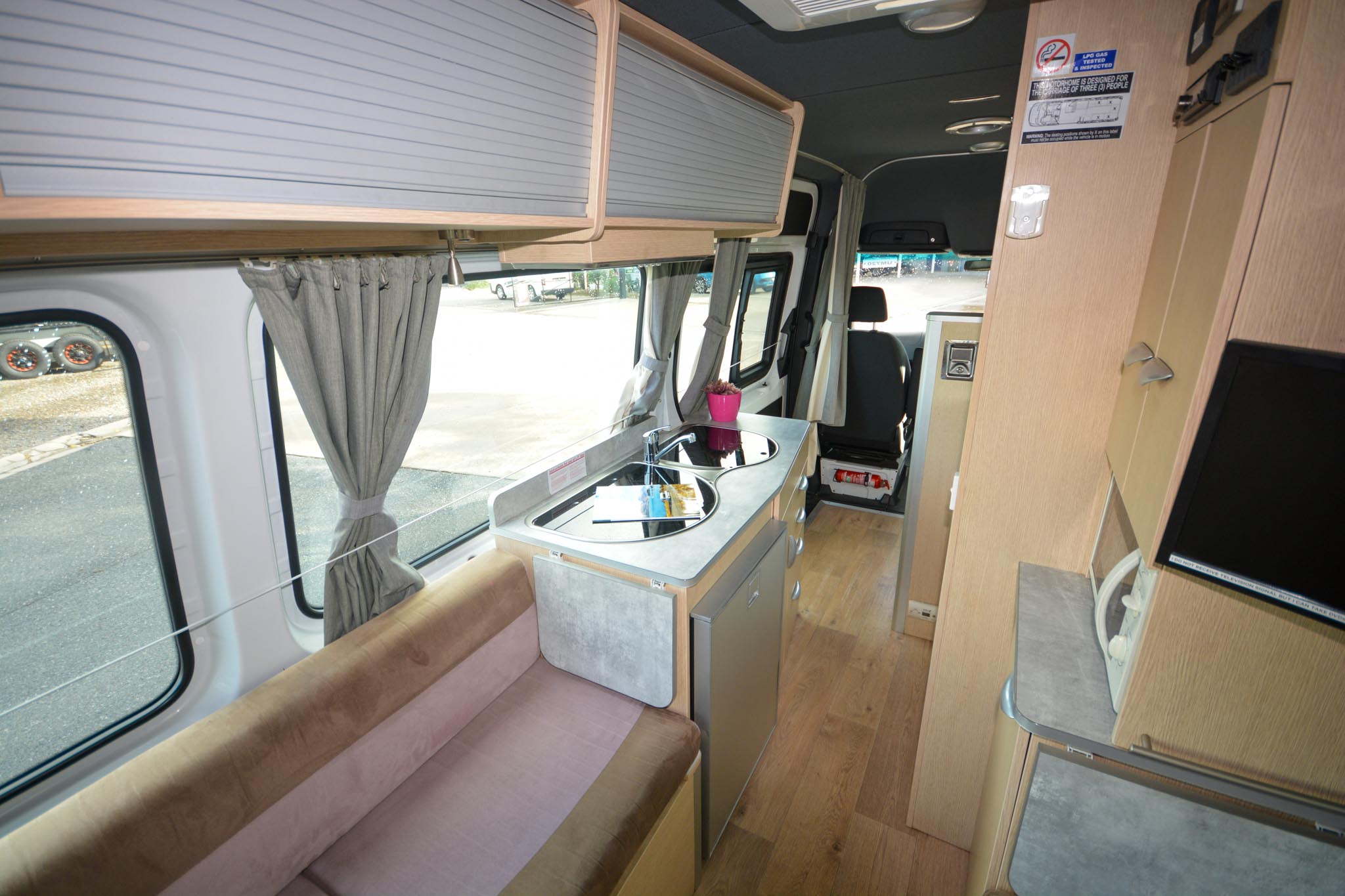 Carousel Popup Thumnails 18 - 2021 Kea Nomad M700 Mercedes 3 Berth