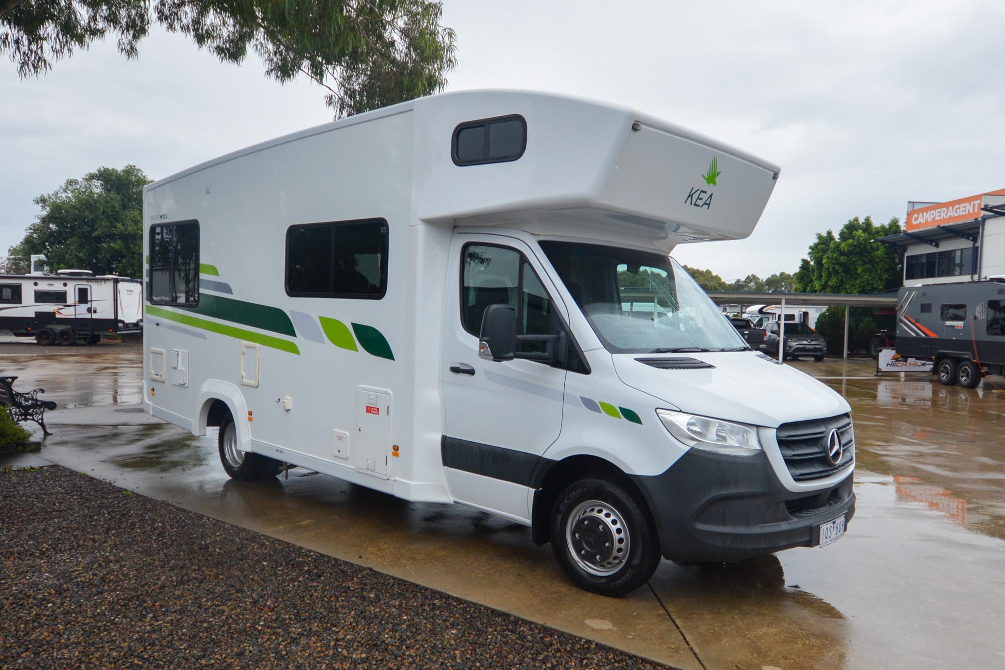 Carousel Popup Thumnails 3 - 2020 Kea River M721 Mercedes 6 Berth