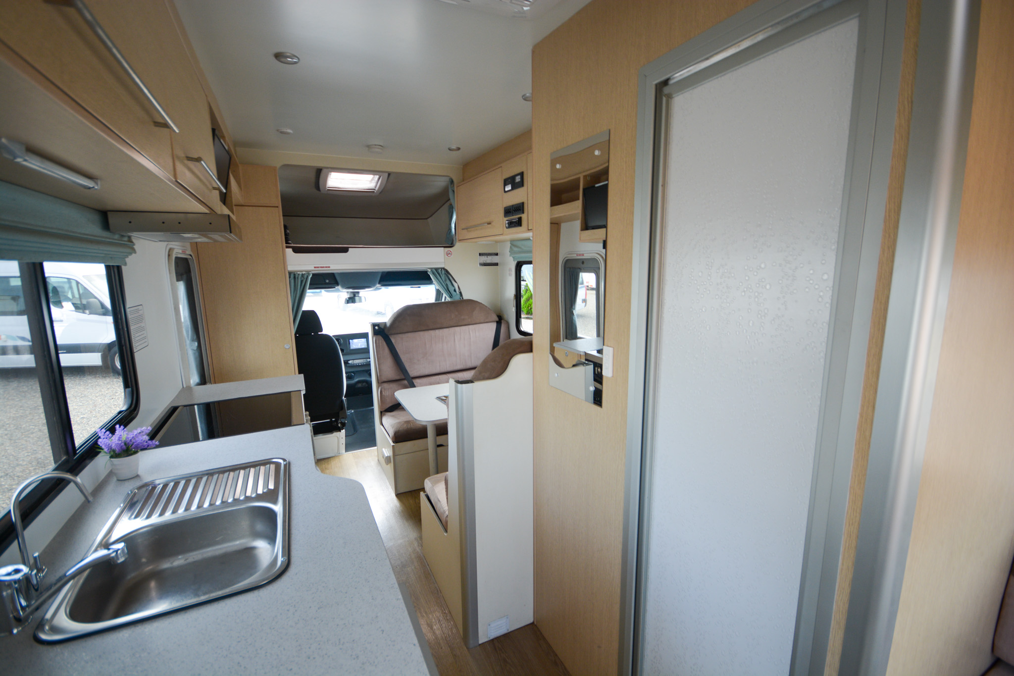 Carousel Popup Thumnails 20 - 2021 Kea River M721 Mercedes 6 Berth